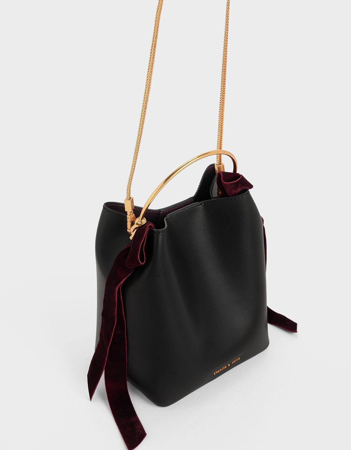 Velvet bow discount detail bucket bag