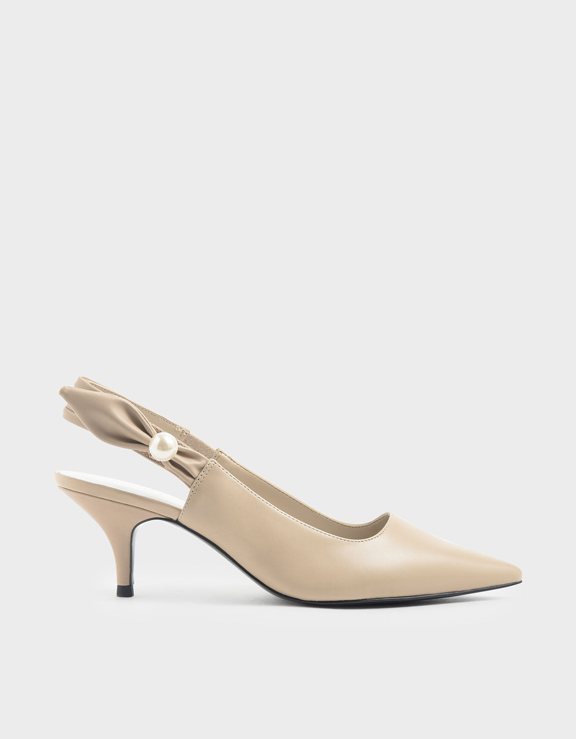 Beige kitten heel shoes Outlet