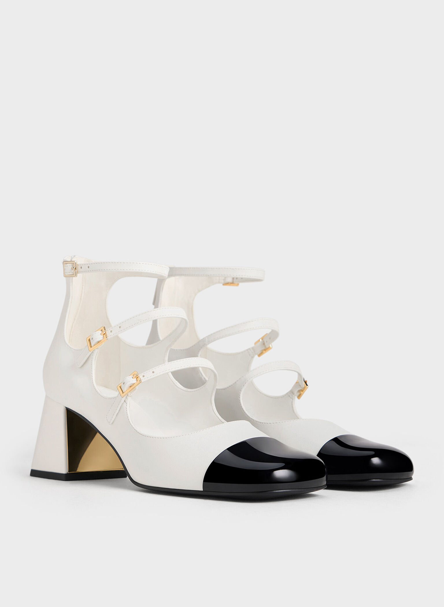 Tacones Mary Jane de charol con triple correa y puntera acento, Blanco, hi-res