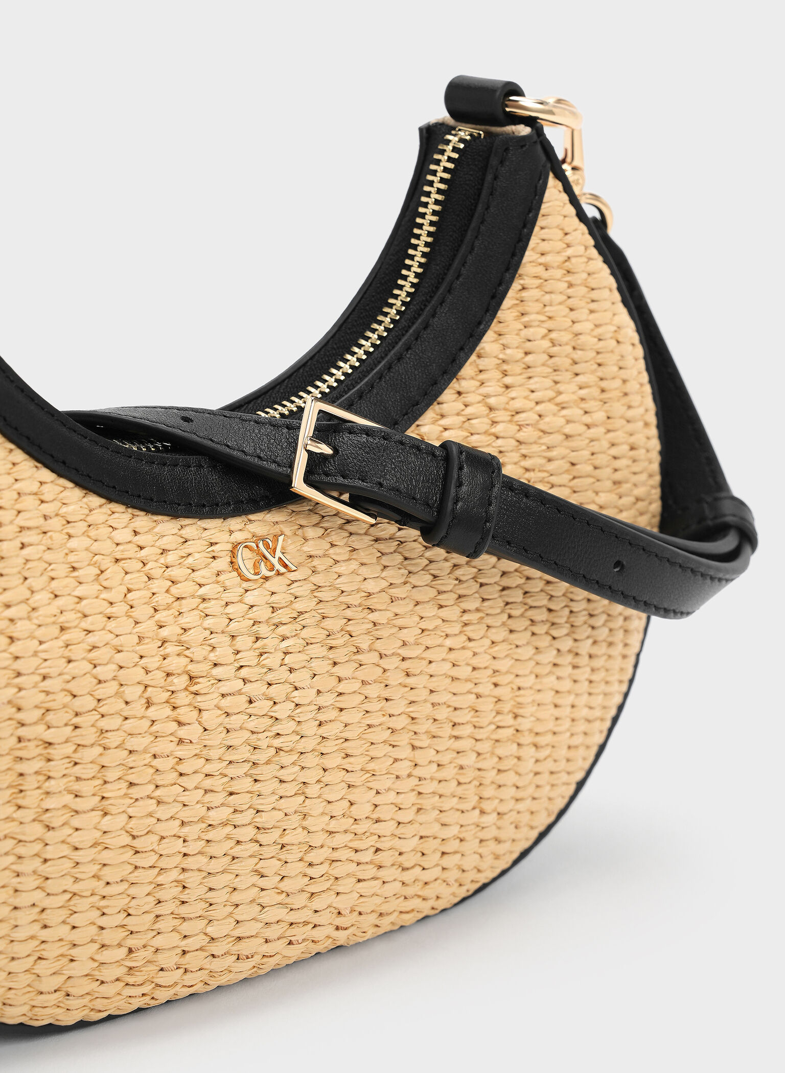 Bolso hobo de cuero y rafia en forma de media luna, Rafia neutral, hi-res