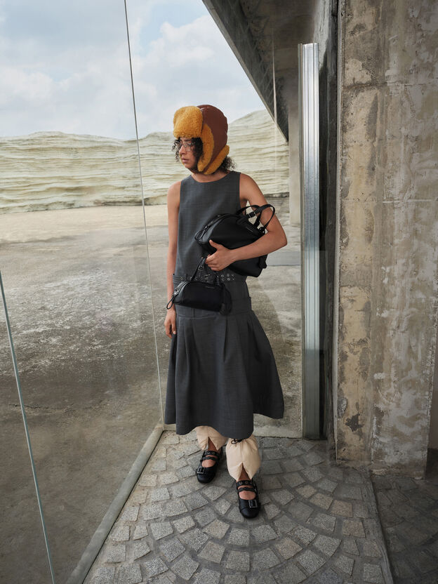 Vega Elongated Bowling Bag, Noir, hi-res