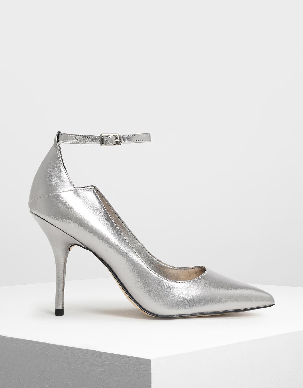 Silver Ankle Strap Pointed Pumps 