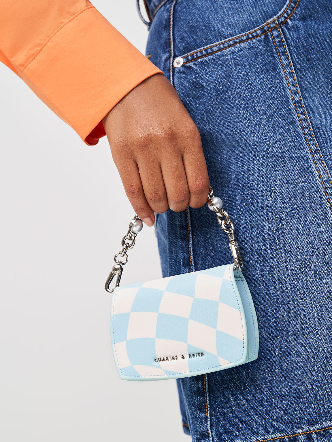 Chain Handle Checkered Vanity Pouch, Light Blue, hi-res