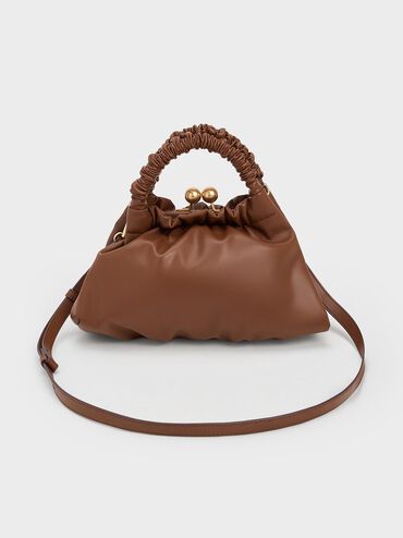 Bolso trapecio Eve con asa efecto arrugado, Marrón chocolate, hi-res