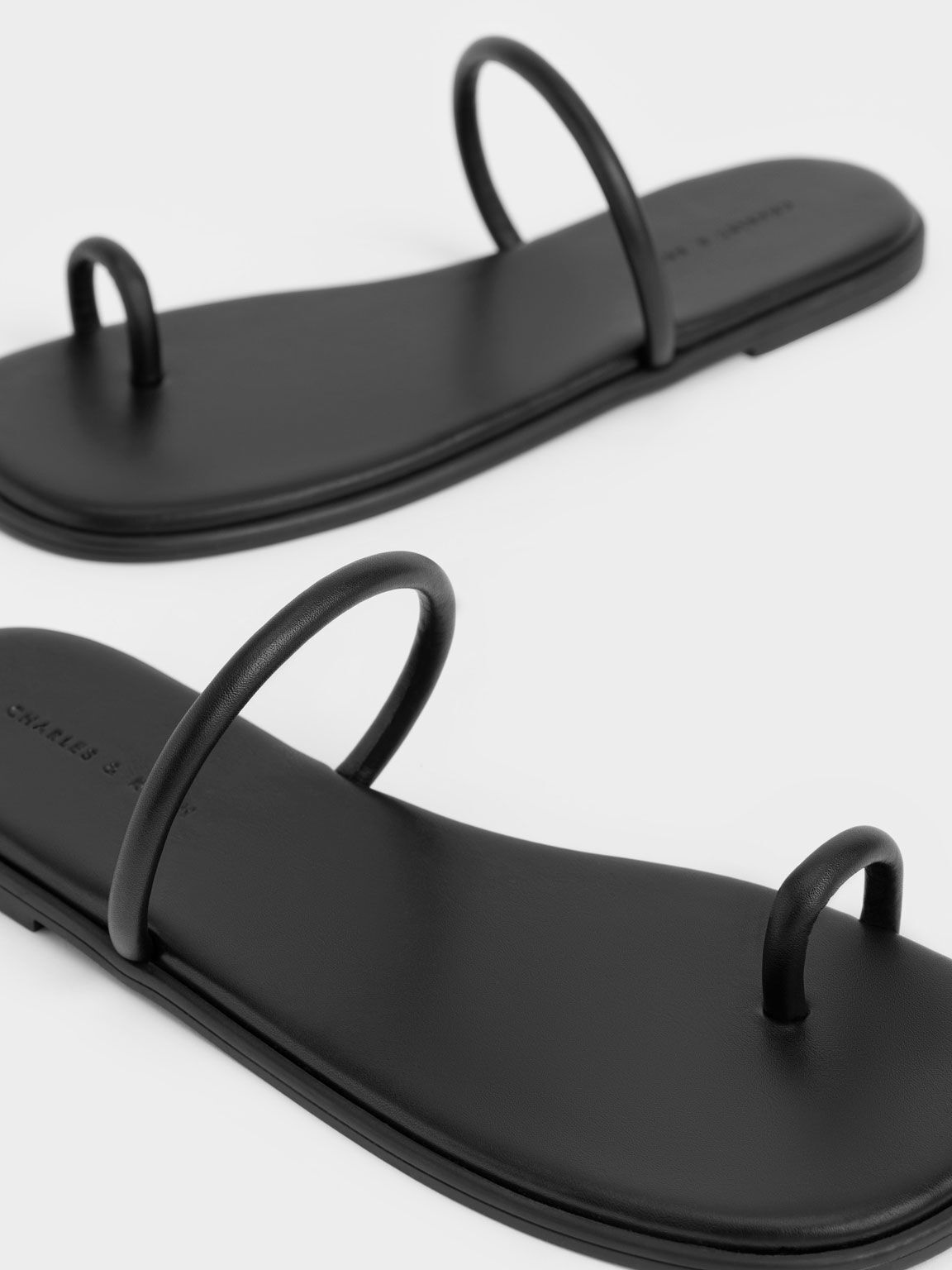 Black Tubular Toe-Ring Sandals - CHARLES & KEITH US
