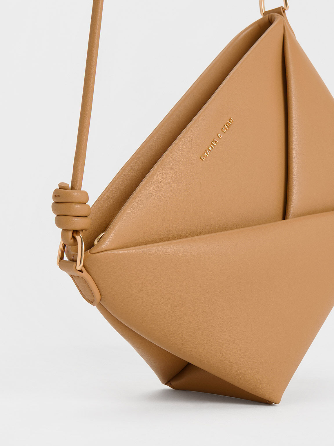 Charles and keith triangle bag outlet