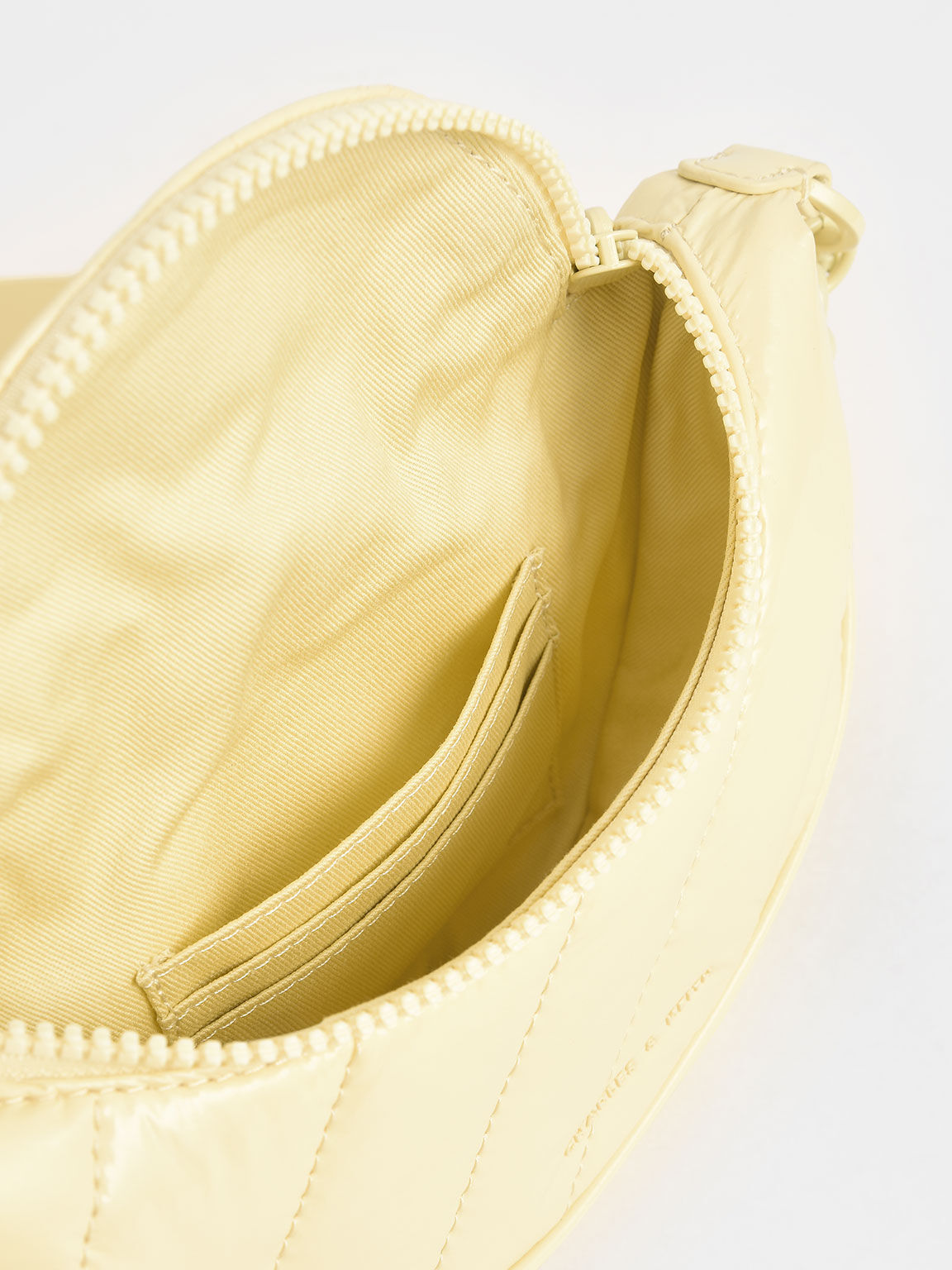 H&m saddle best sale bag