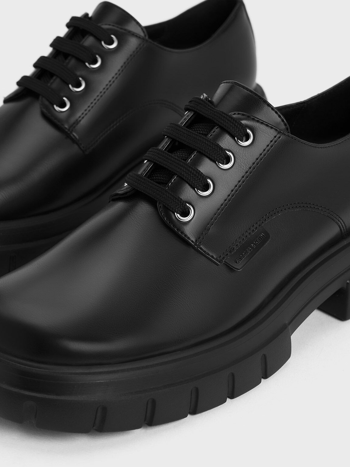 Chunky oxford on sale