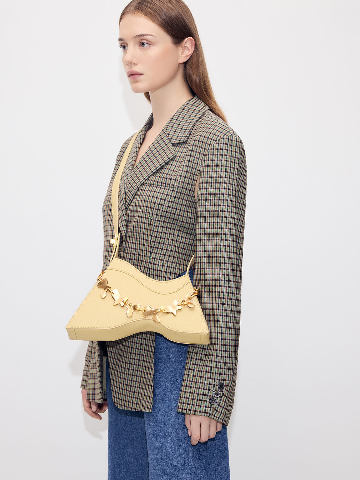 Verity Chain-Link Sculptural Bag, Beige, hi-res