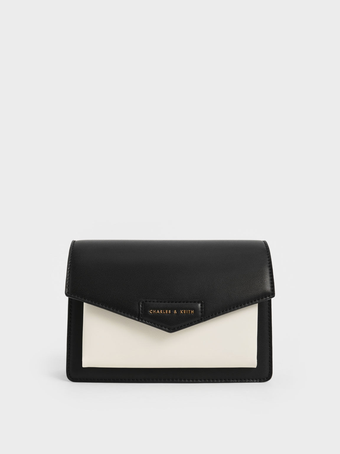 E-Edition Shoes, Bags \u0026 Accessories