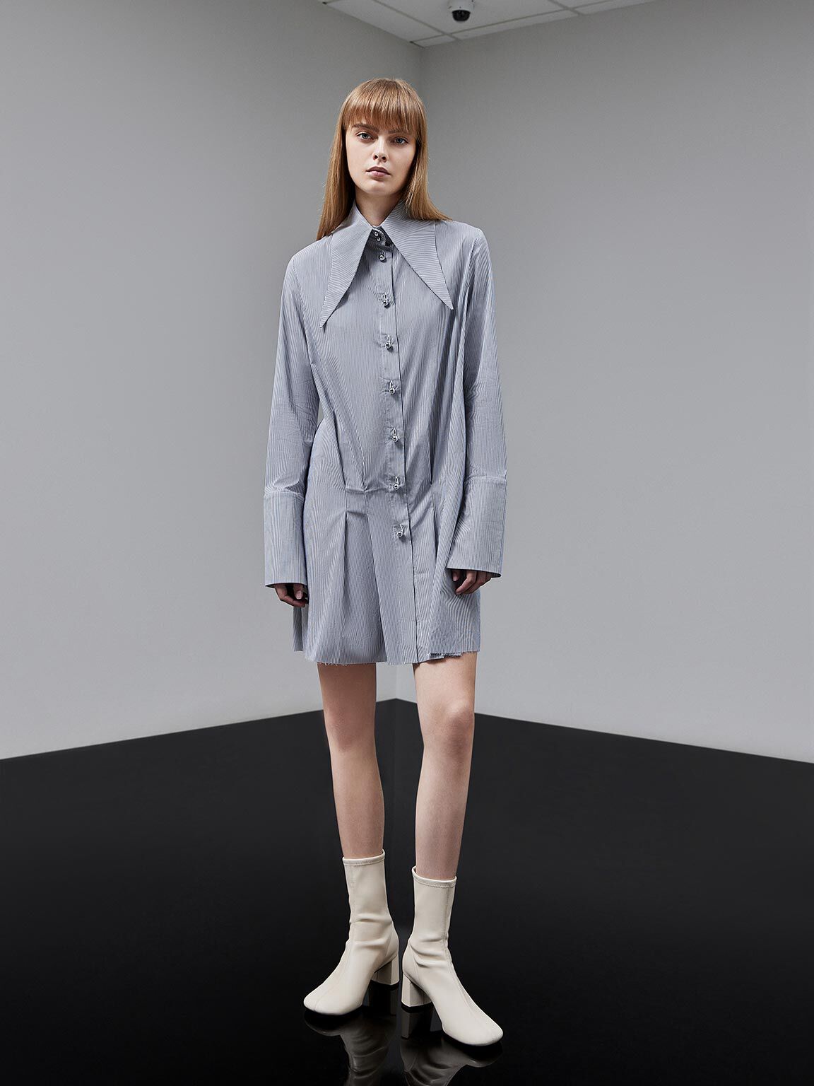 Round-Toe Zip-Up Ankle Boots, Chalk, hi-res