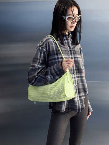 Bolso alargado texturizado, Verde intenso, hi-res