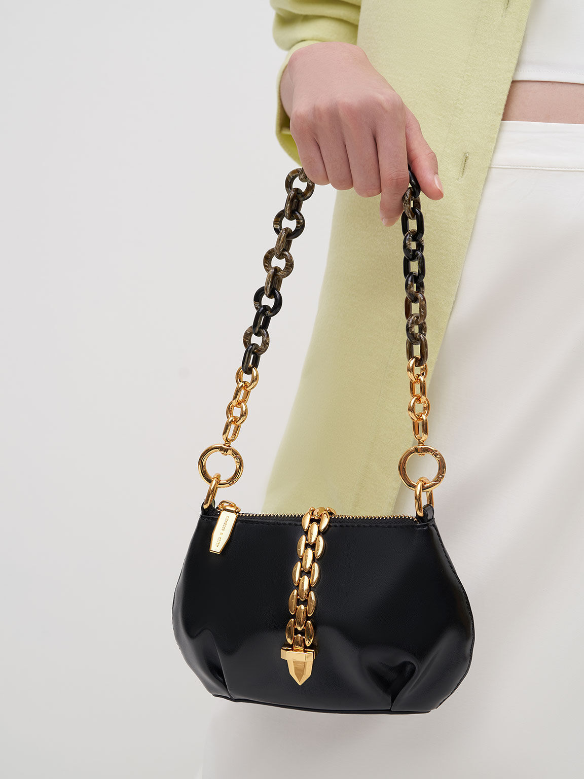 Isana Chain-Handle Bag - Black