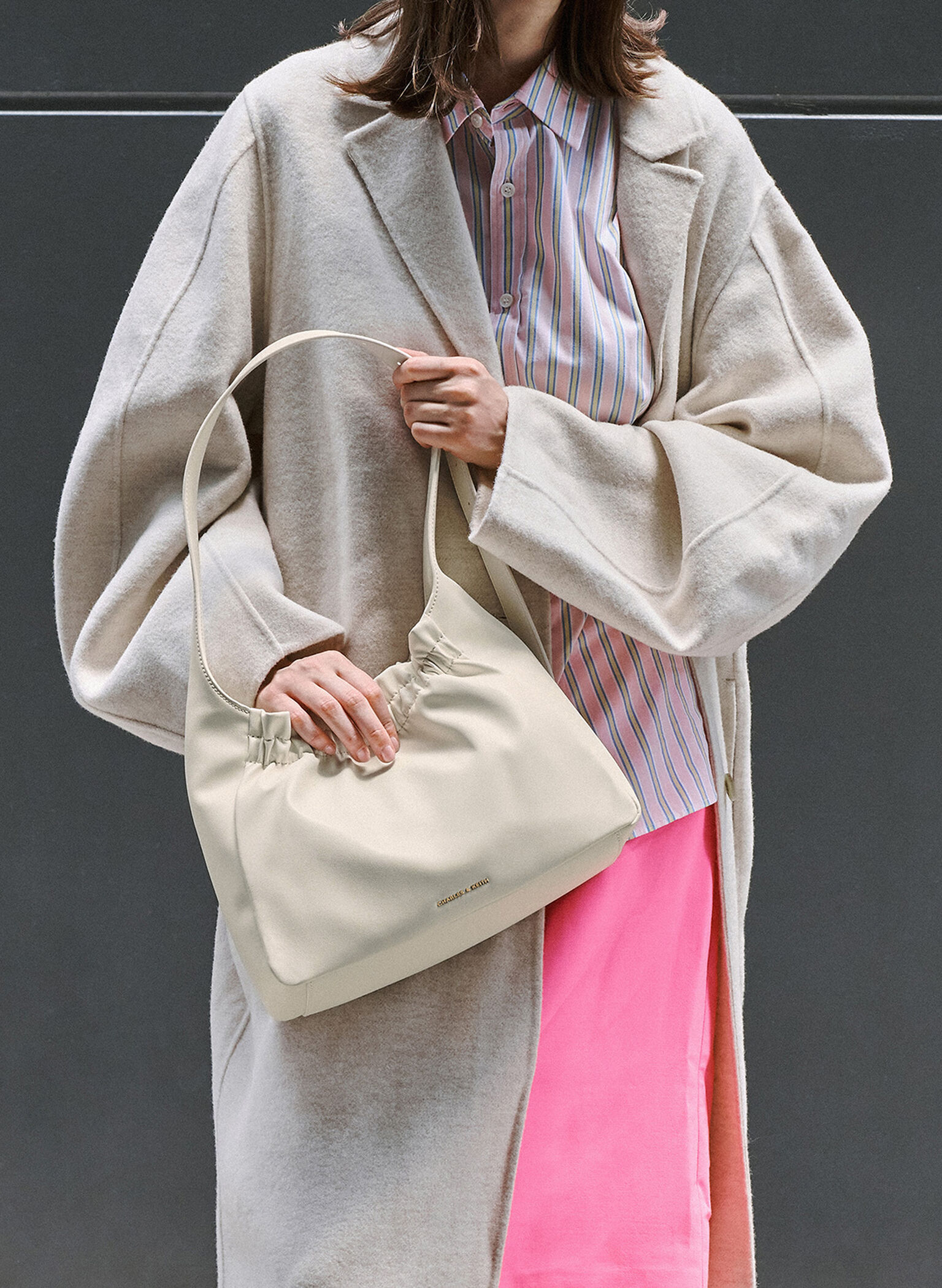 Bolso fruncido Brigette, Crema, hi-res