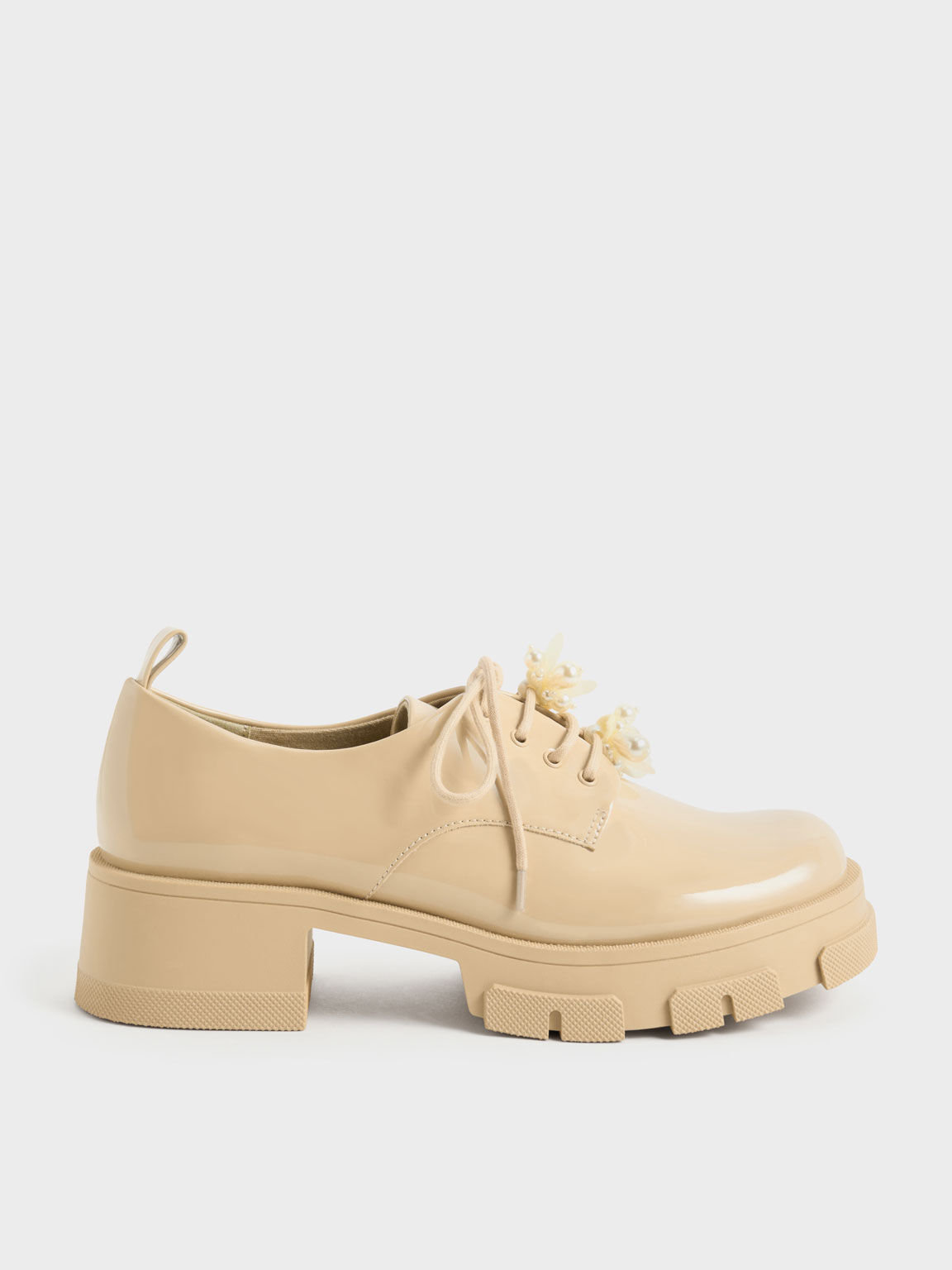 Nude oxfords clearance