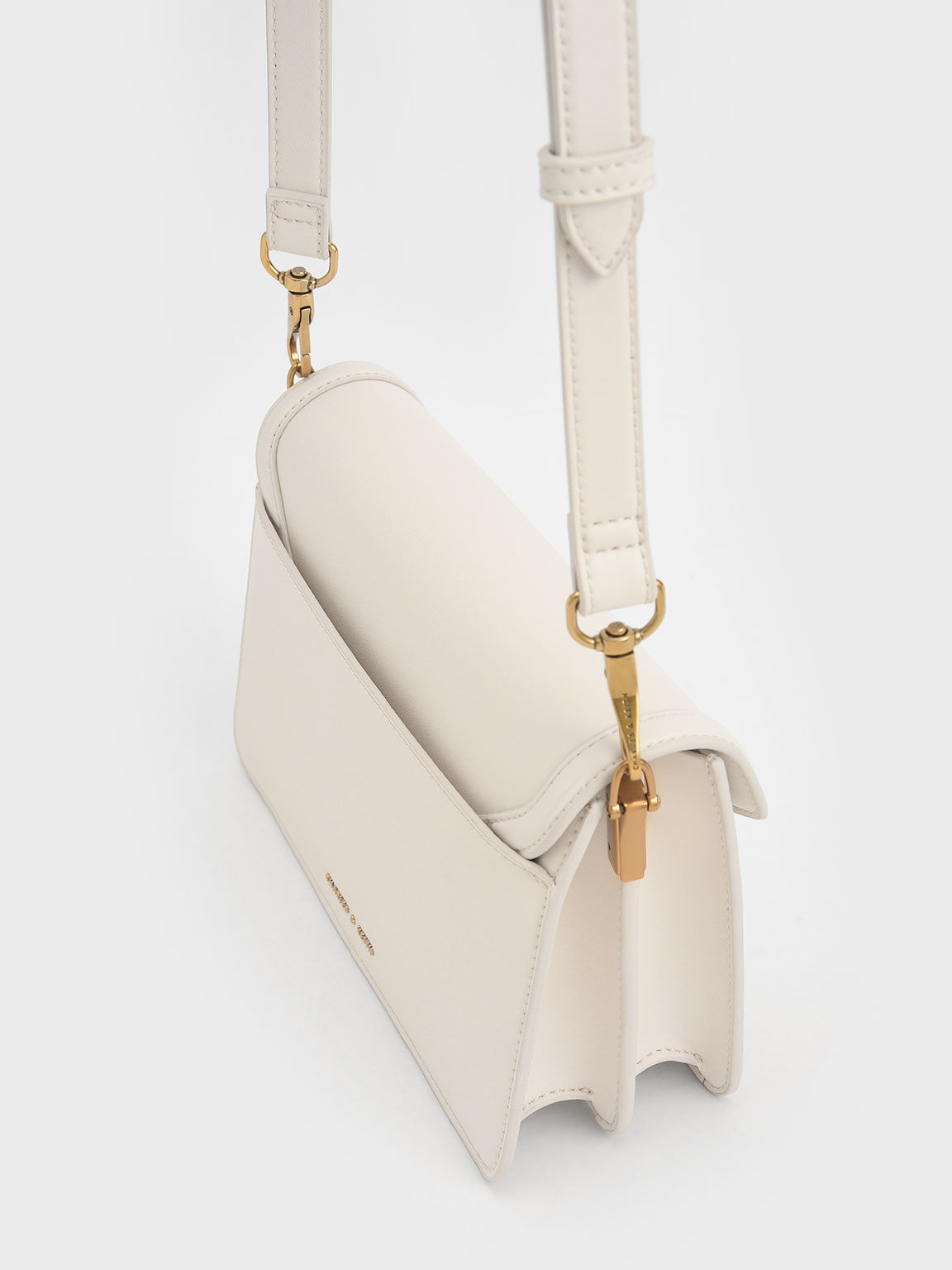 Cream Joelle Envelope Shoulder Bag - CHARLES & KEITH BH