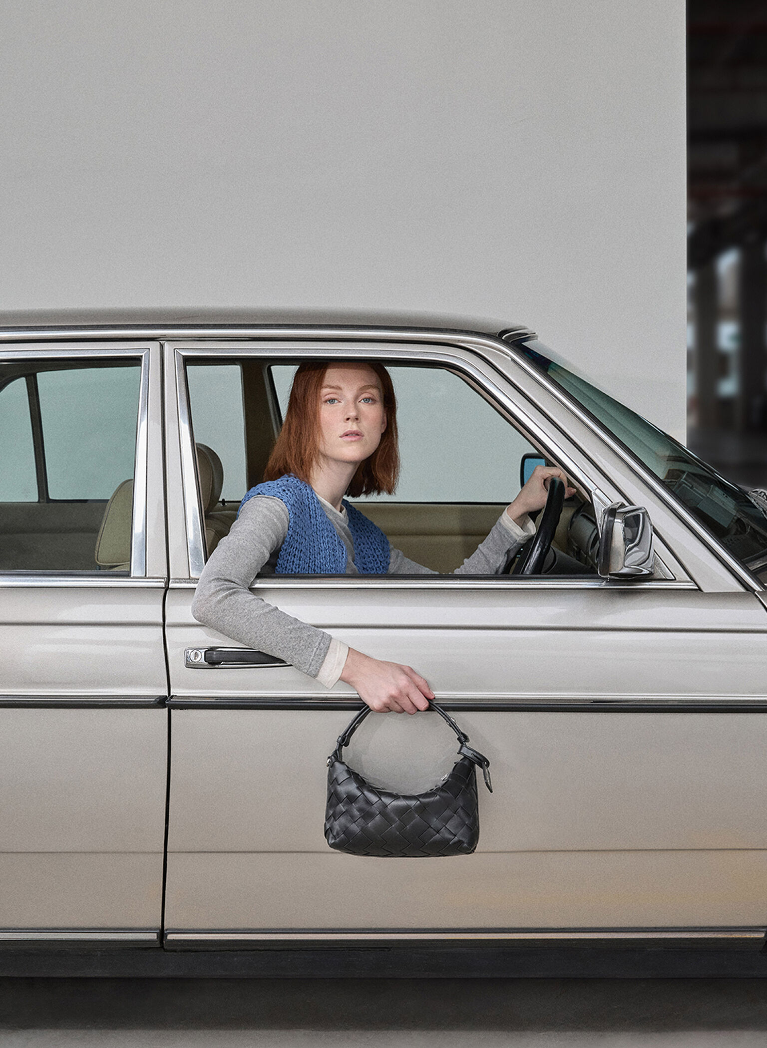 Ivette Woven Shoulder Bag, Noir, hi-res