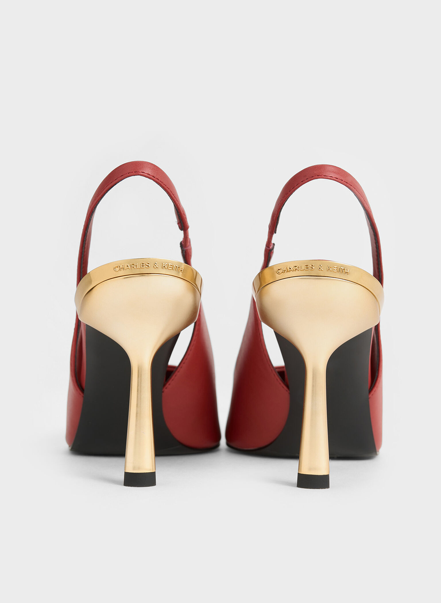 Zapatos de salón con tira trasera, punta puntiaguda y tacón metálico, Rojo ladrillo, hi-res