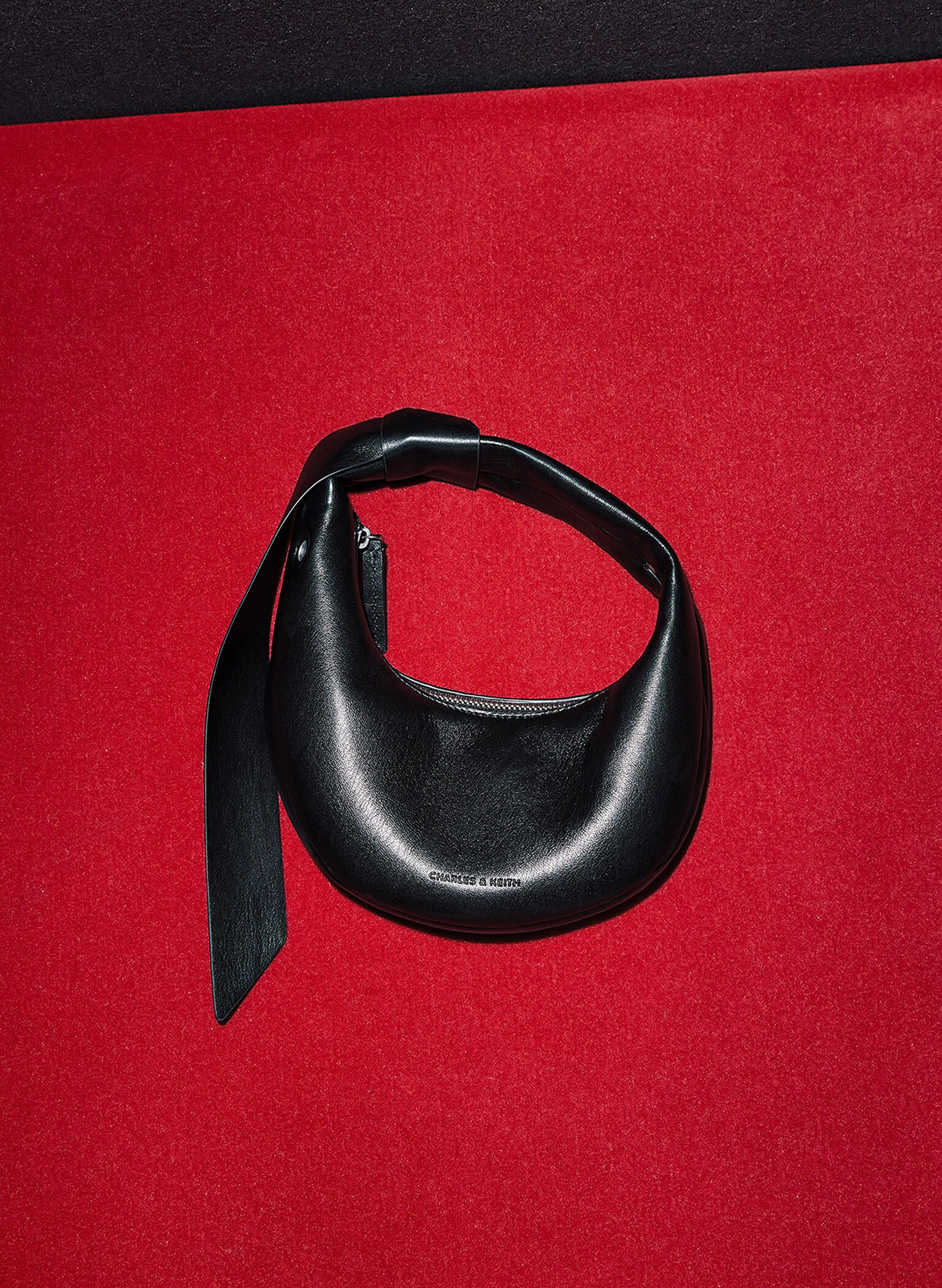 Micro bolso hobo anudado Toni tipo media luna, Noir, hi-res