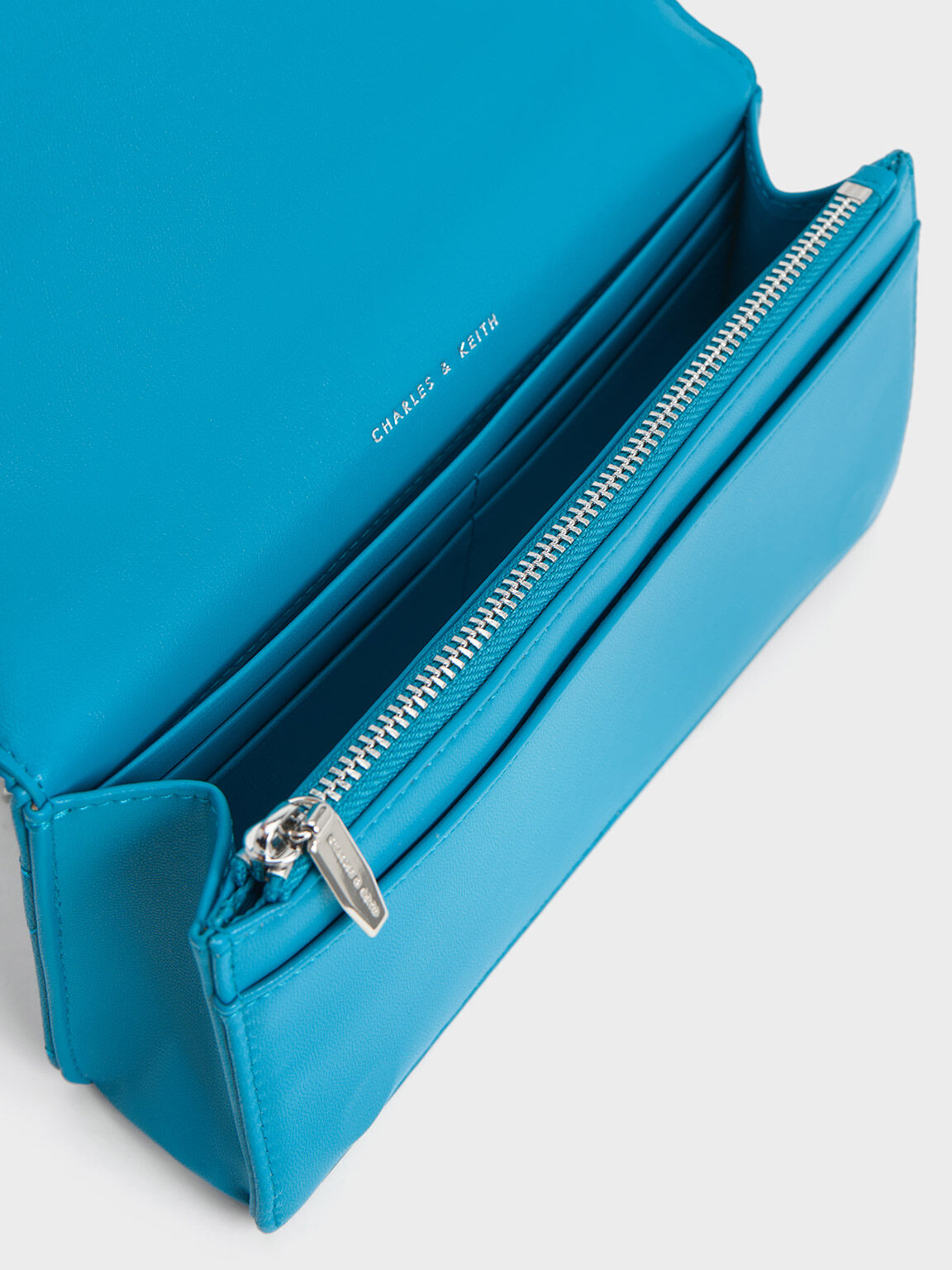 Wallet on chain hotsell charles and keith