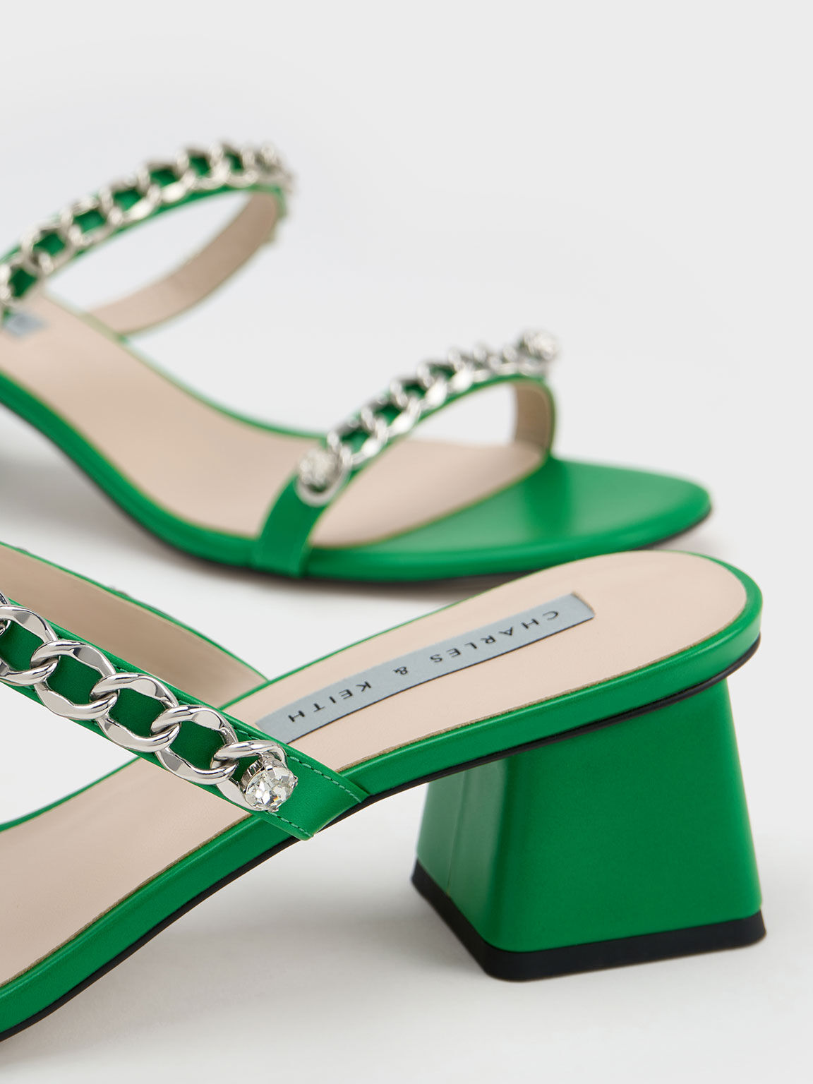 Green Chain-Link Block Heel Sandals - CHARLES & KEITH LK