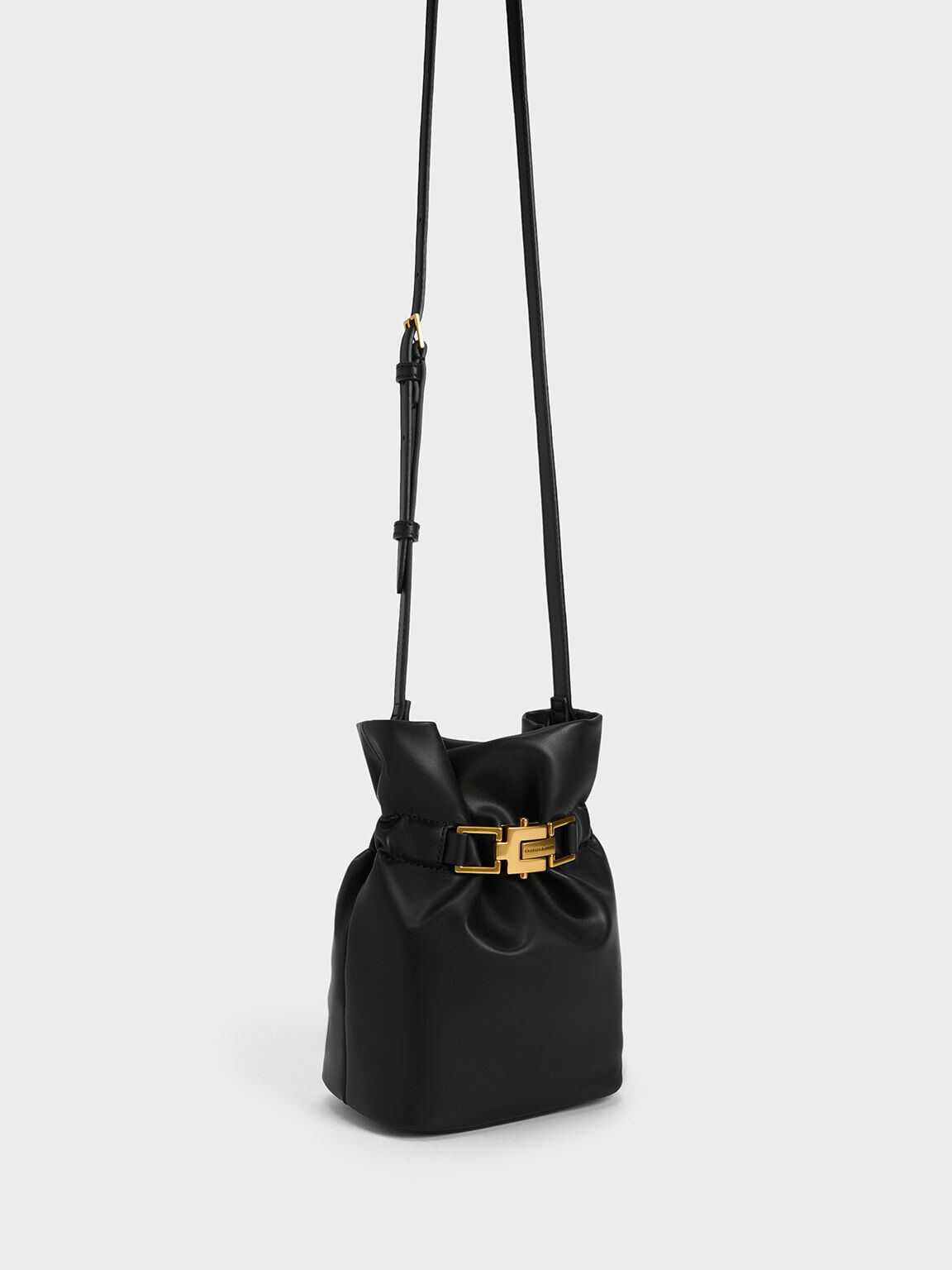Dua Bucket Bag, Black, hi-res