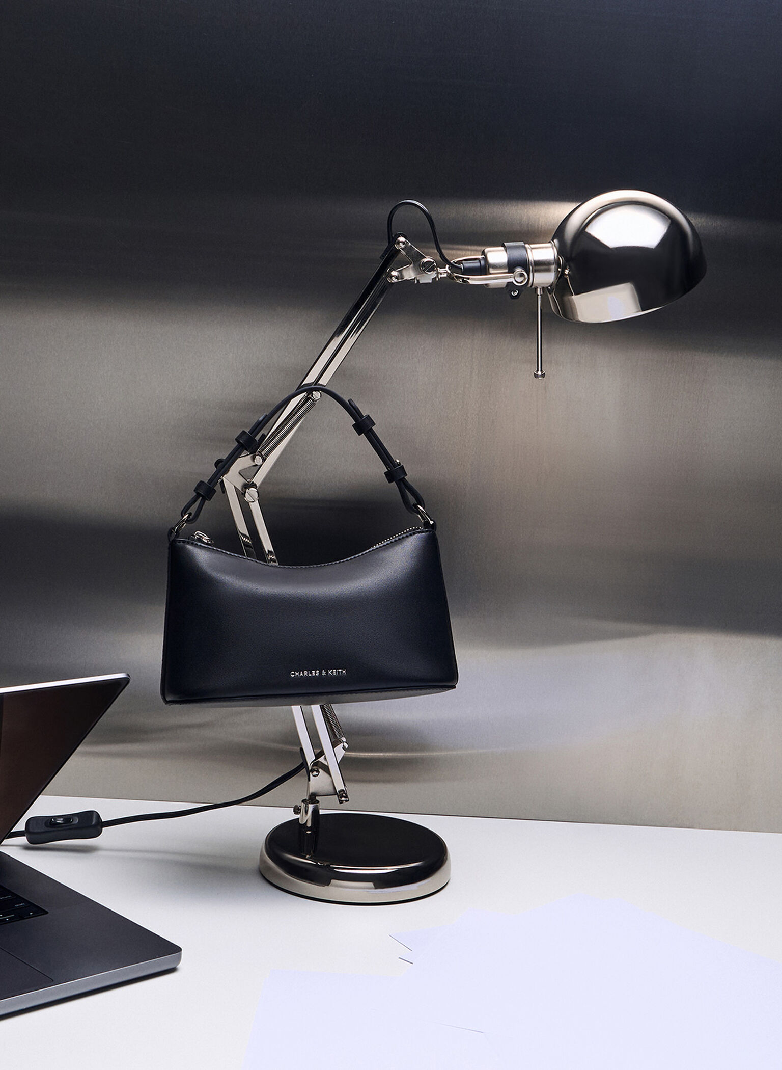 Robyn Elongated Chain-Handle Bag, Noir, hi-res