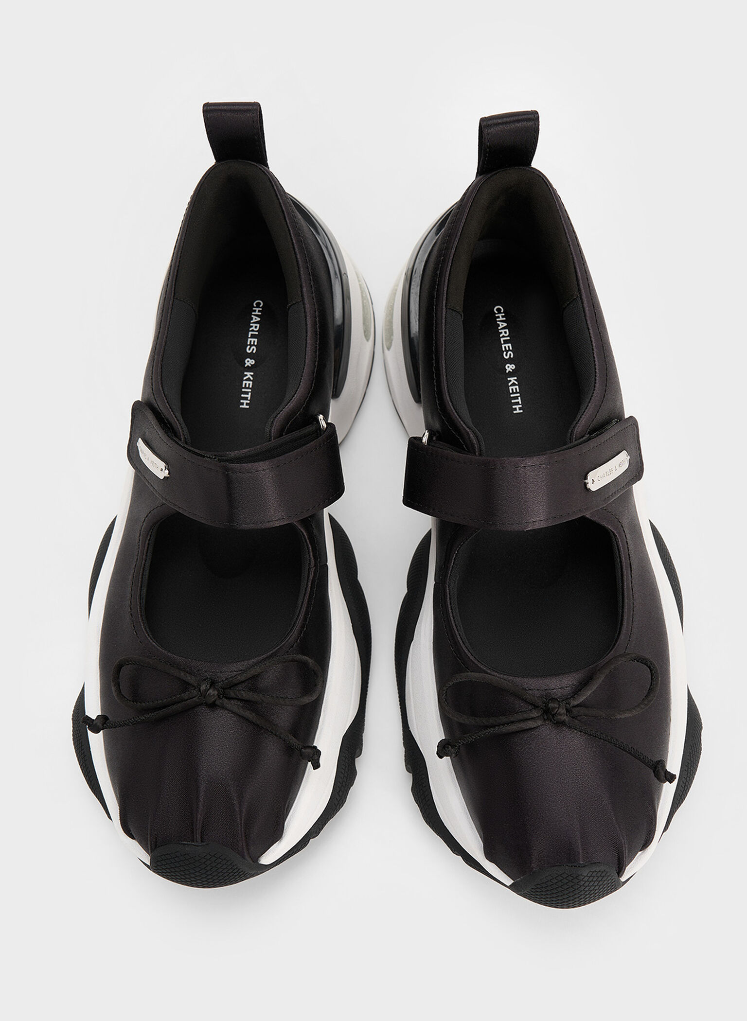 Zapatillas deportivas Mary Janes de satén bicolor con lazo, Negro texturizado, hi-res