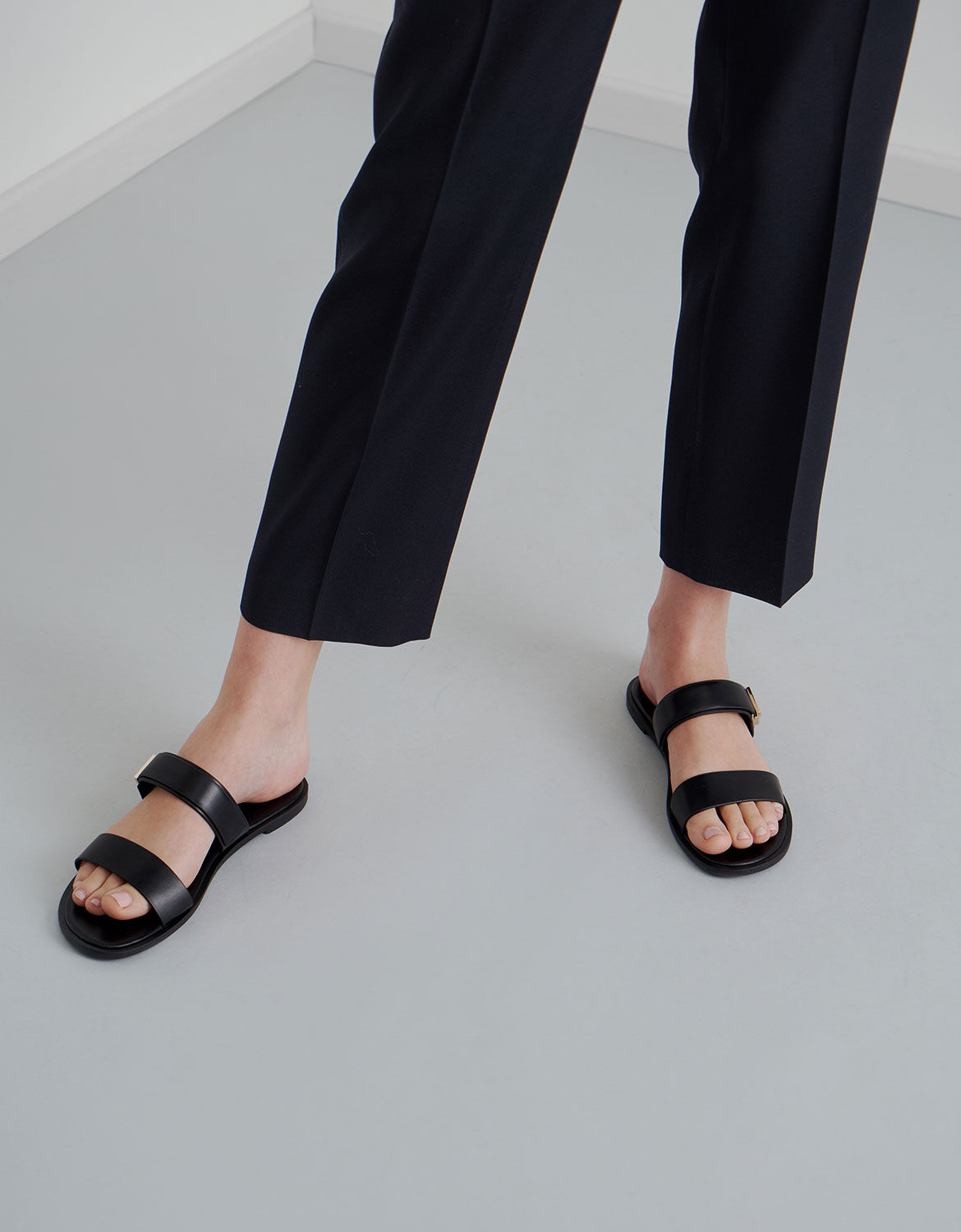 Double strap slides clearance