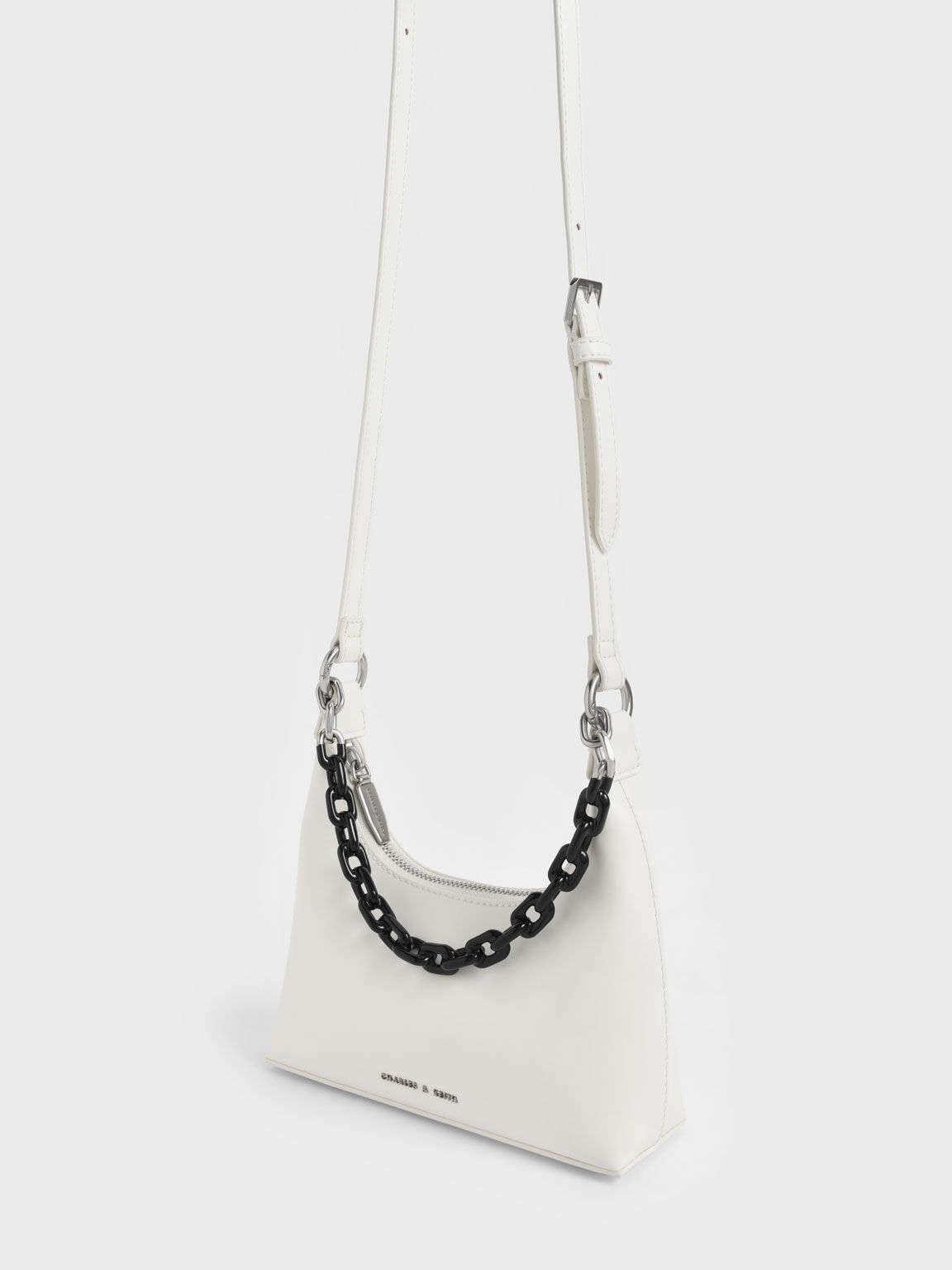 White Koi Chain Handle Shoulder Bag - CHARLES & KEITH MO