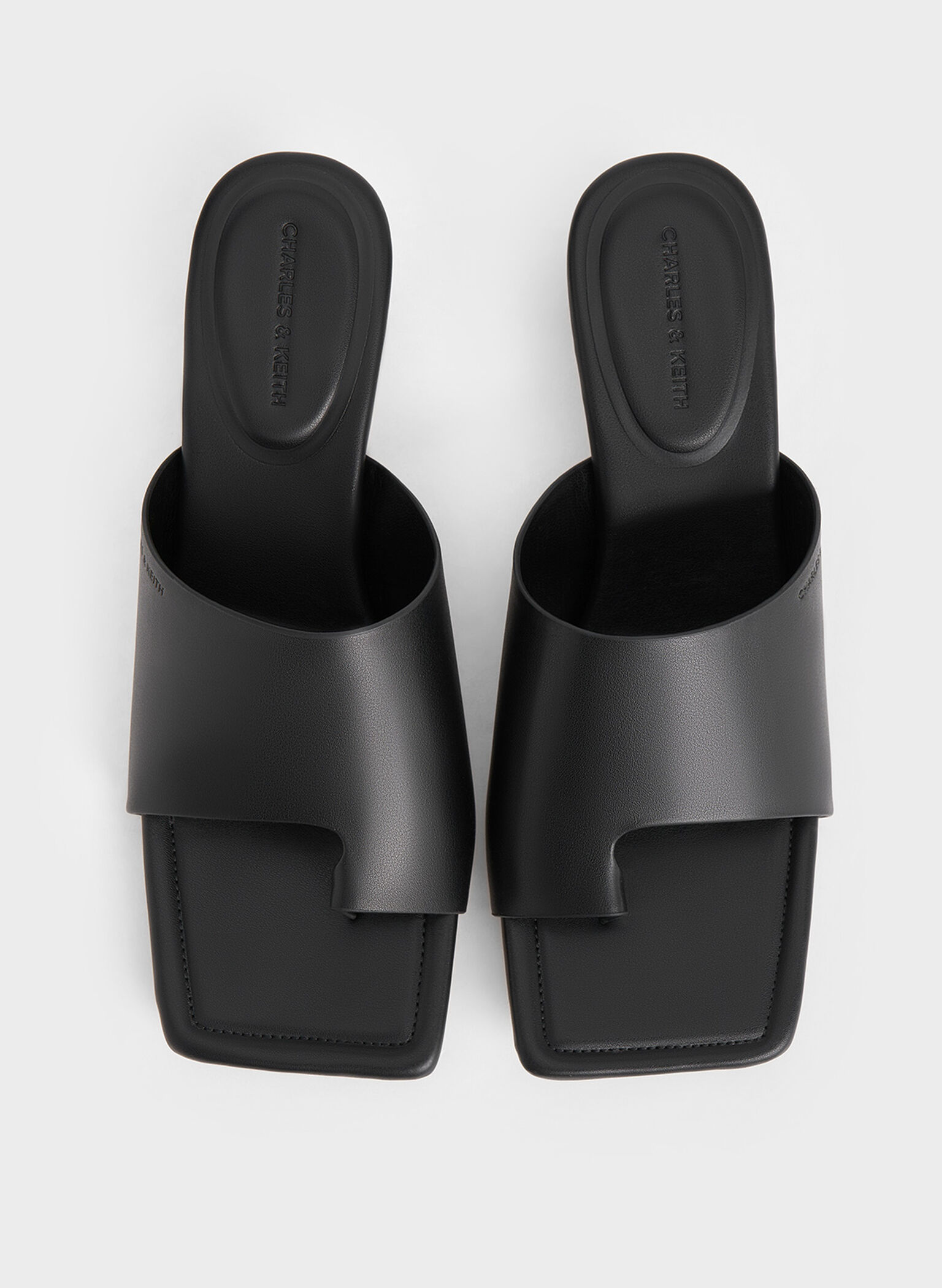Asymmetric Square-Toe Toe-Ring Sandals, Black, hi-res