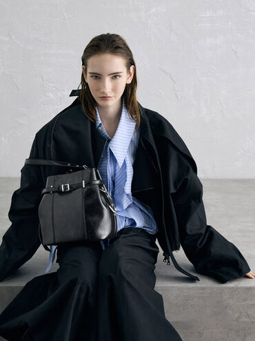 Bolso bombonera Bryna con detalles metálicos, Noir, hi-res