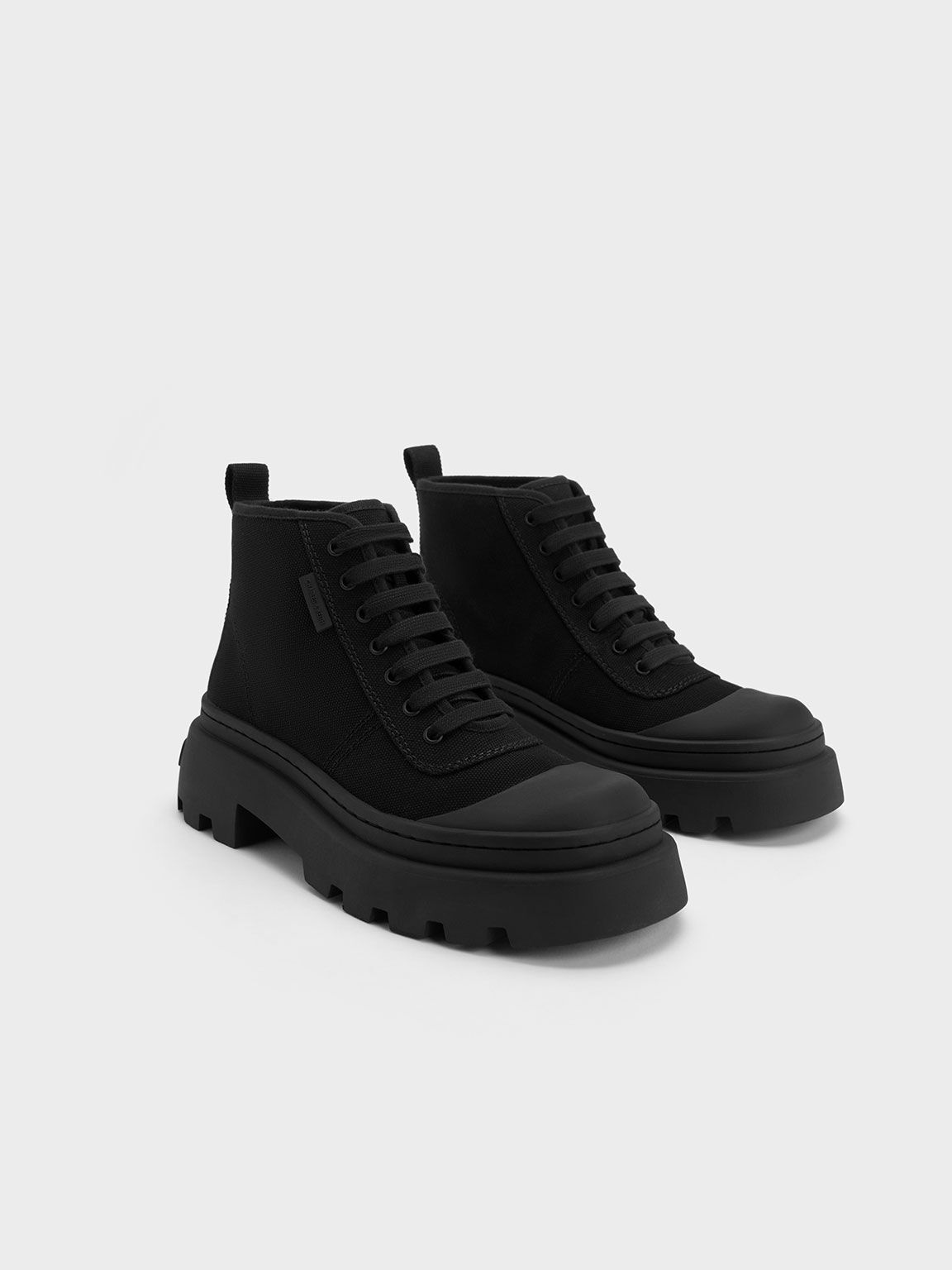 Mens canvas outlet high top sneakers