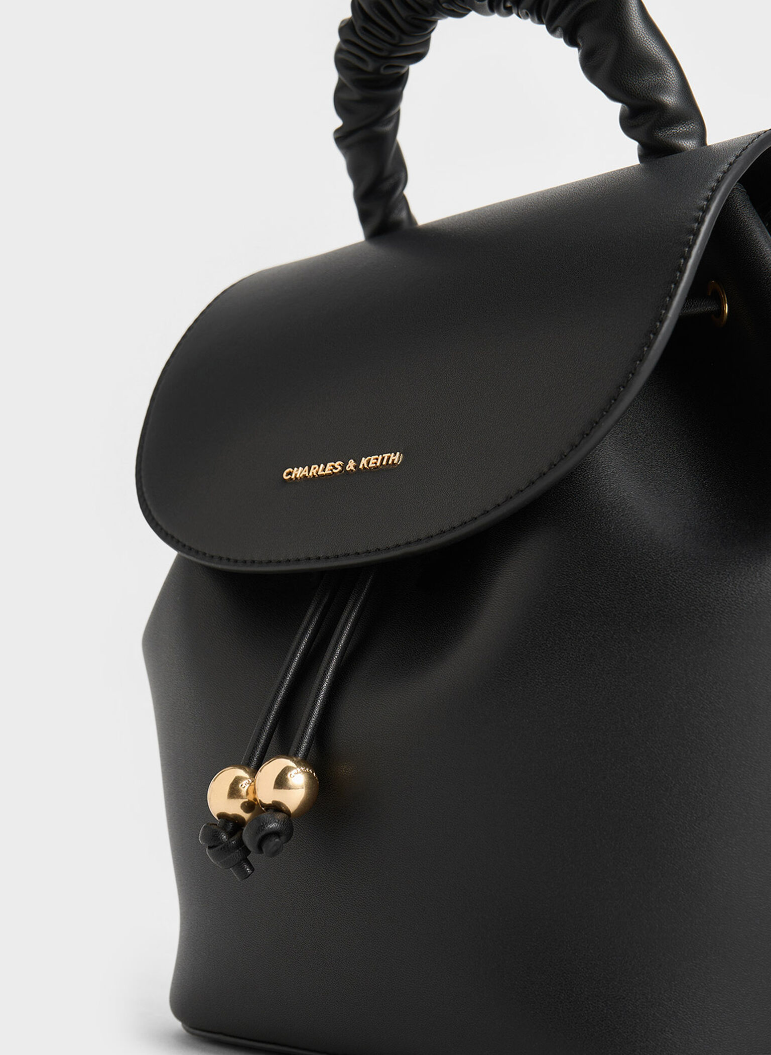Mochila Eve con asa fruncida, Negro, hi-res