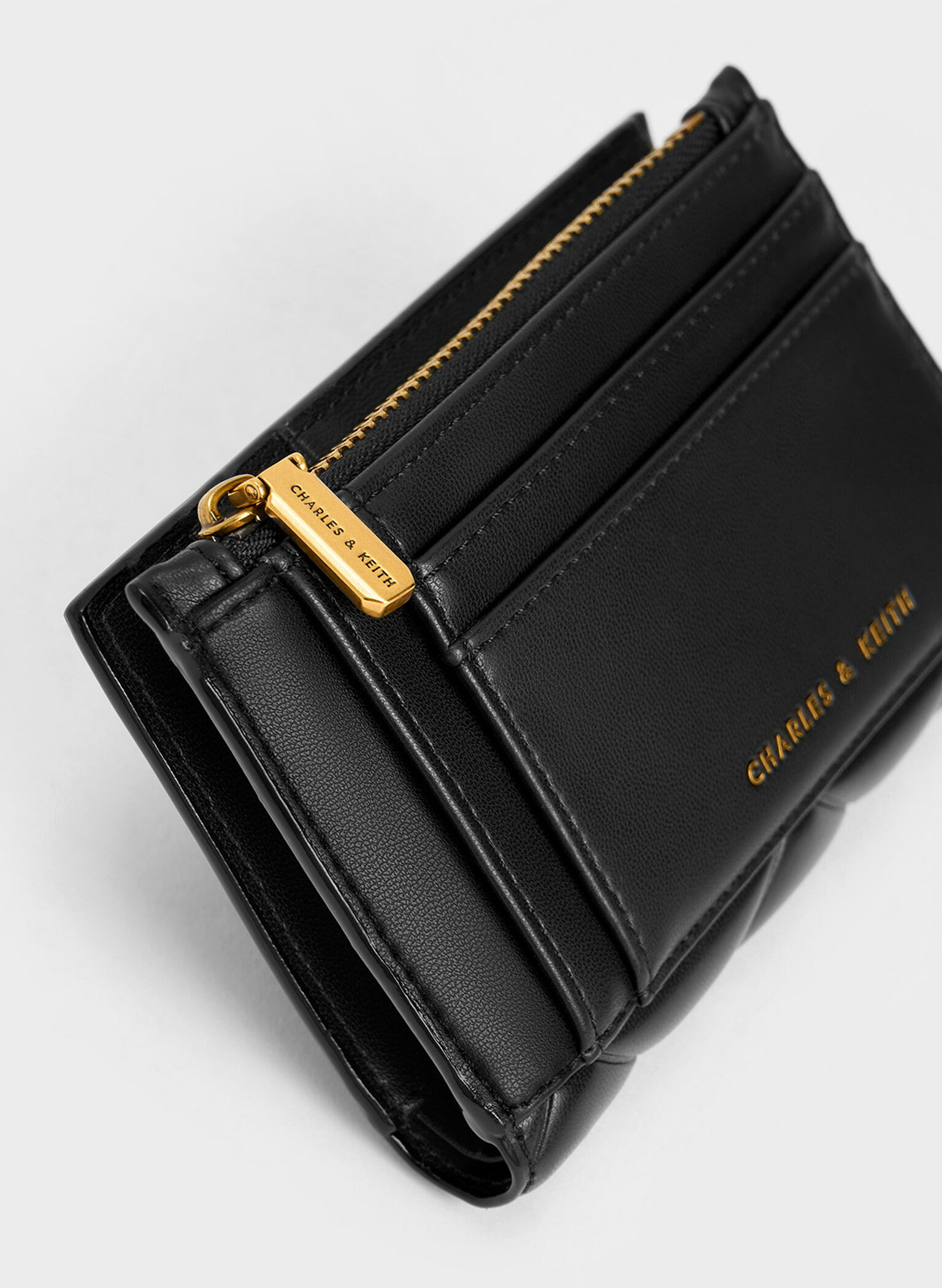 Black Gemma Quilted Card Holder - CHARLES & KEITH US