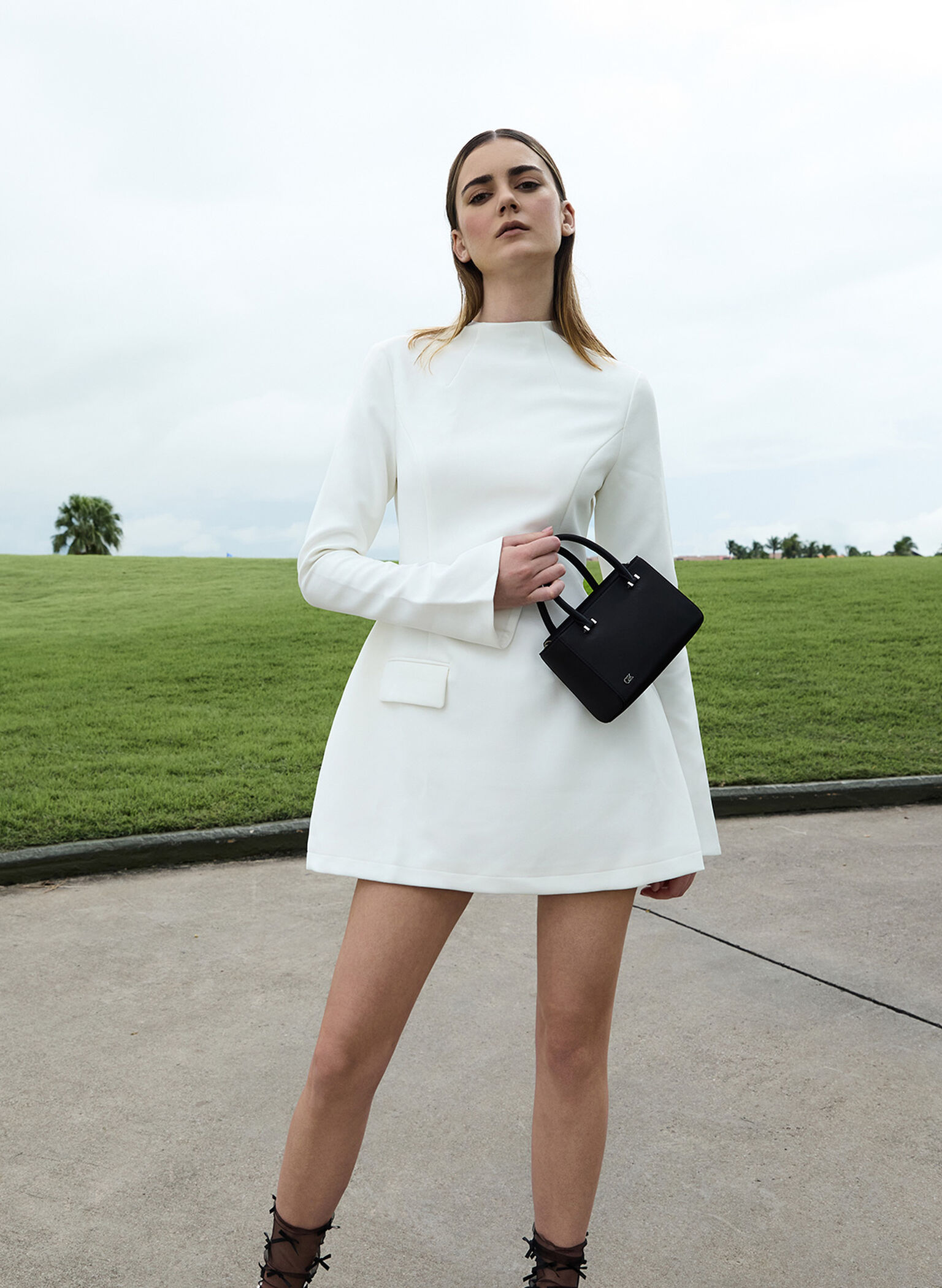 Satin Boxy Tote Bag, Noir, hi-res