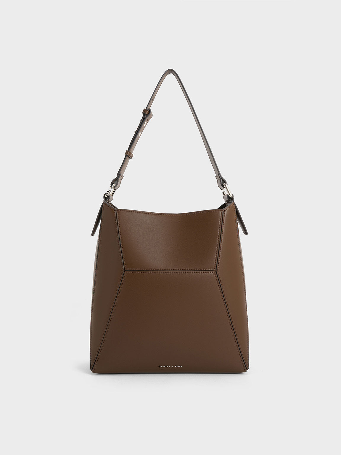 Geometric bag top