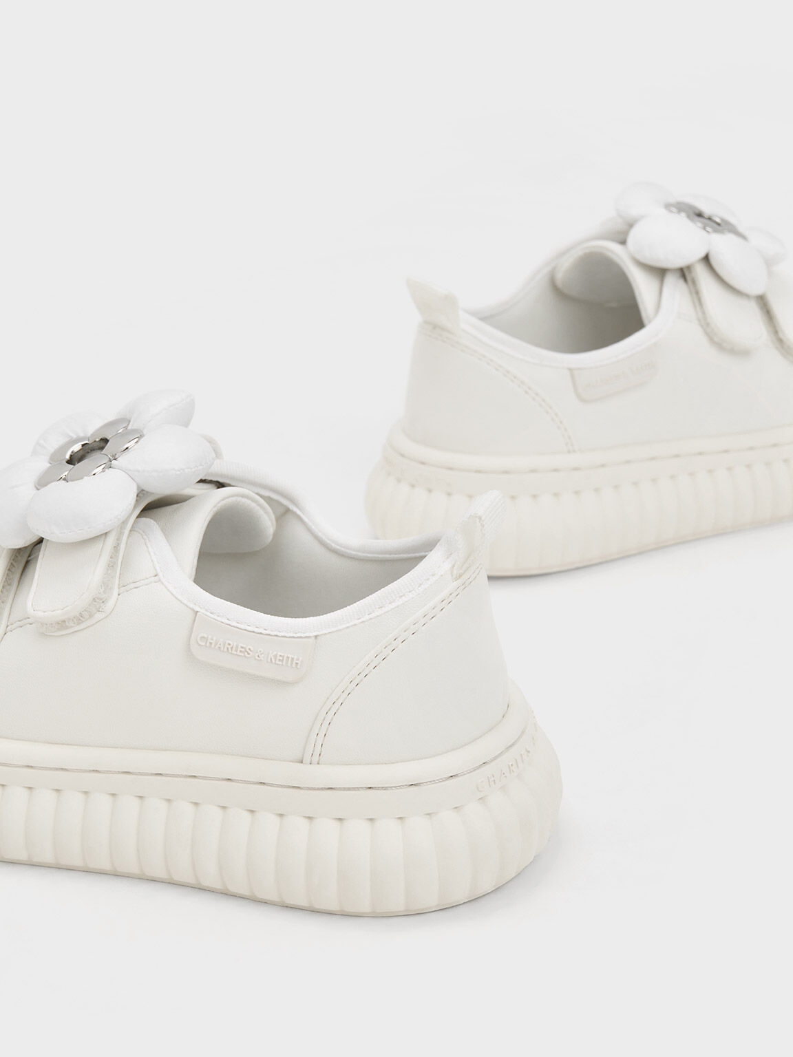Zapatillas deportivas deals en flores