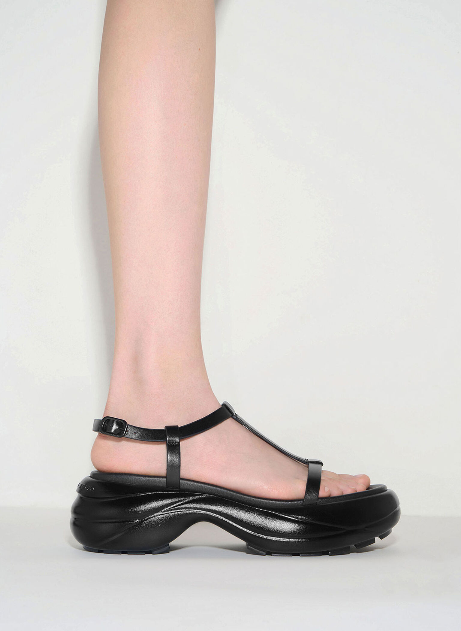 T-Bar Curved Platform Sports Sandals, Black, hi-res