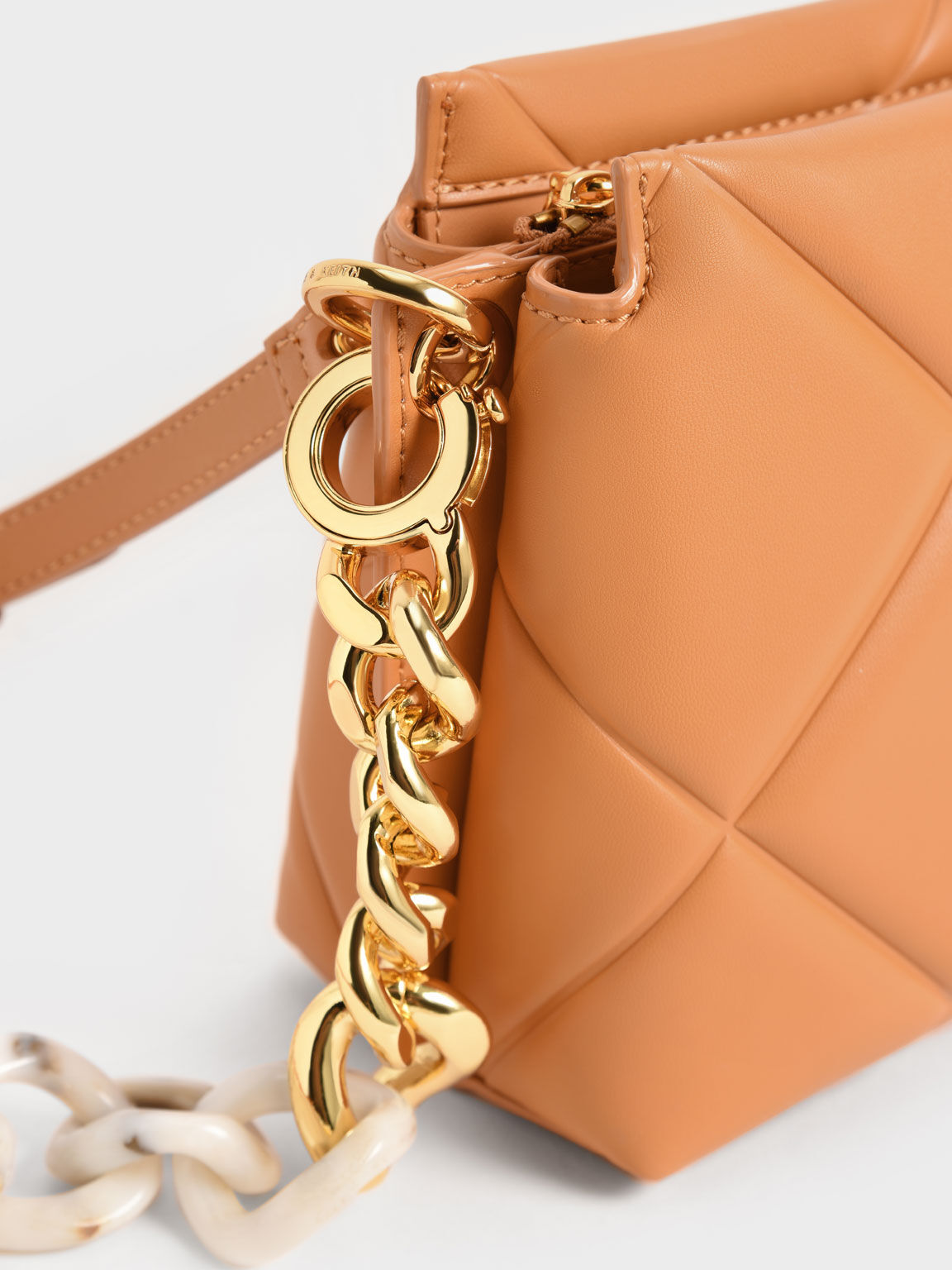 バッグ CHARLES & KEITH Pumpkin Danika Chunky Chain Padded Bag - CHARLES & KEITH