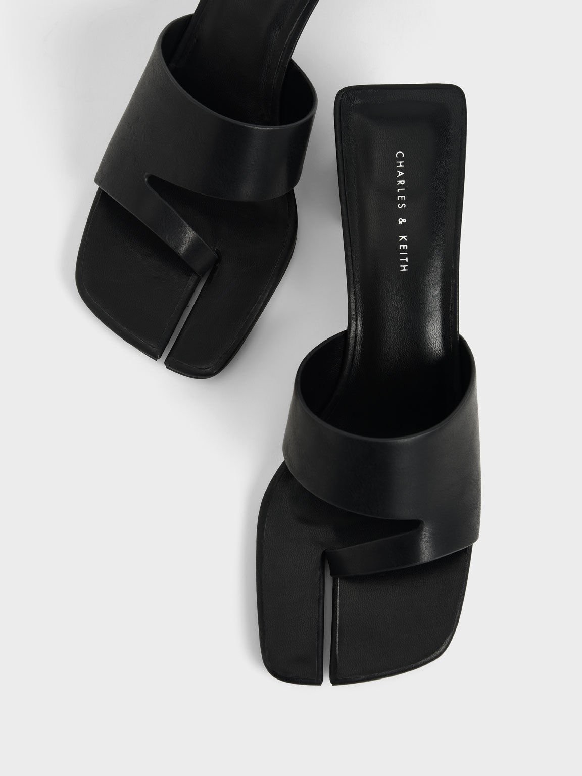Cut-Out Thong Sandals, Black, hi-res