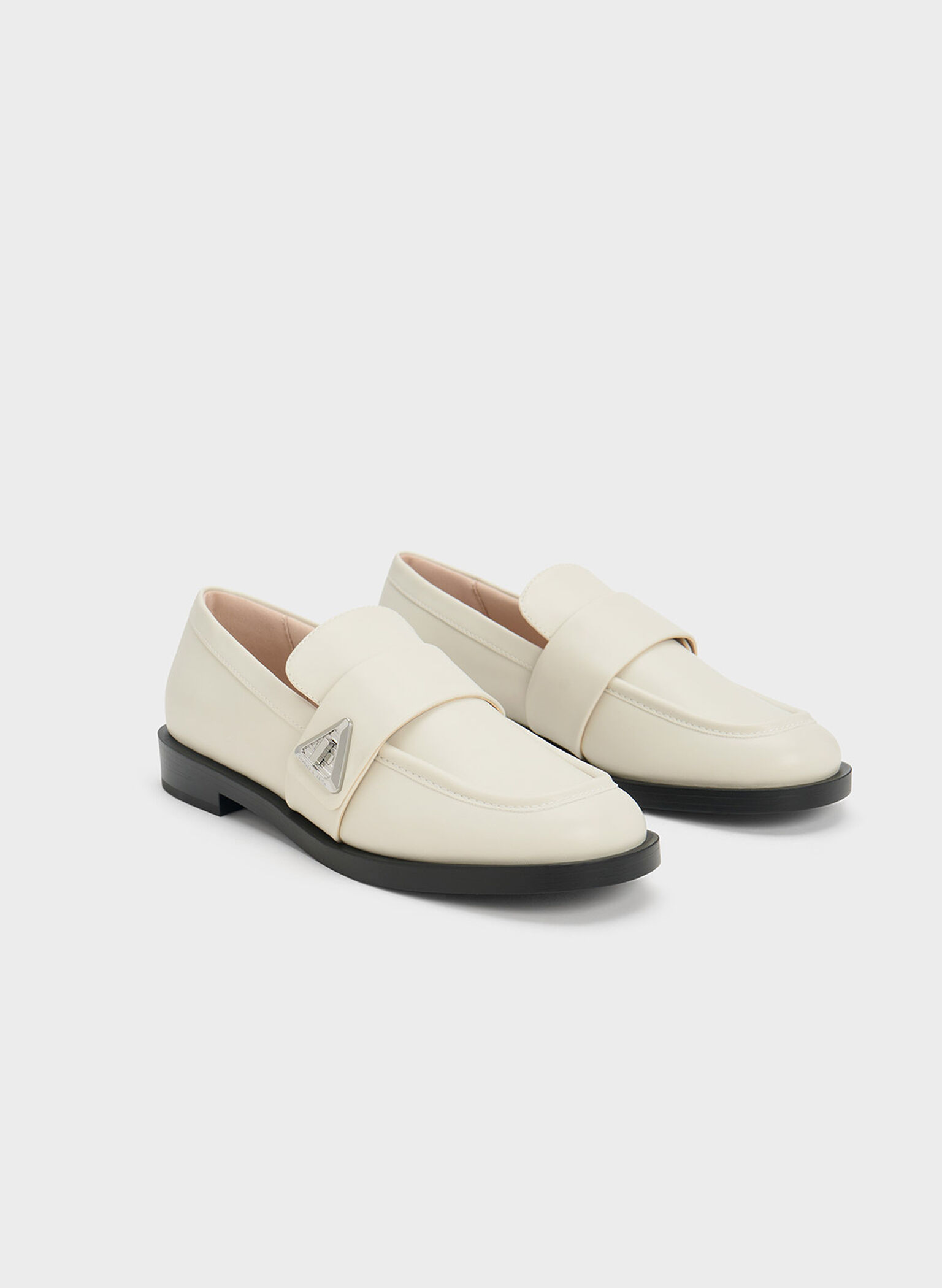 Mocasines Trice con acento metálico, Blanco tiza, hi-res