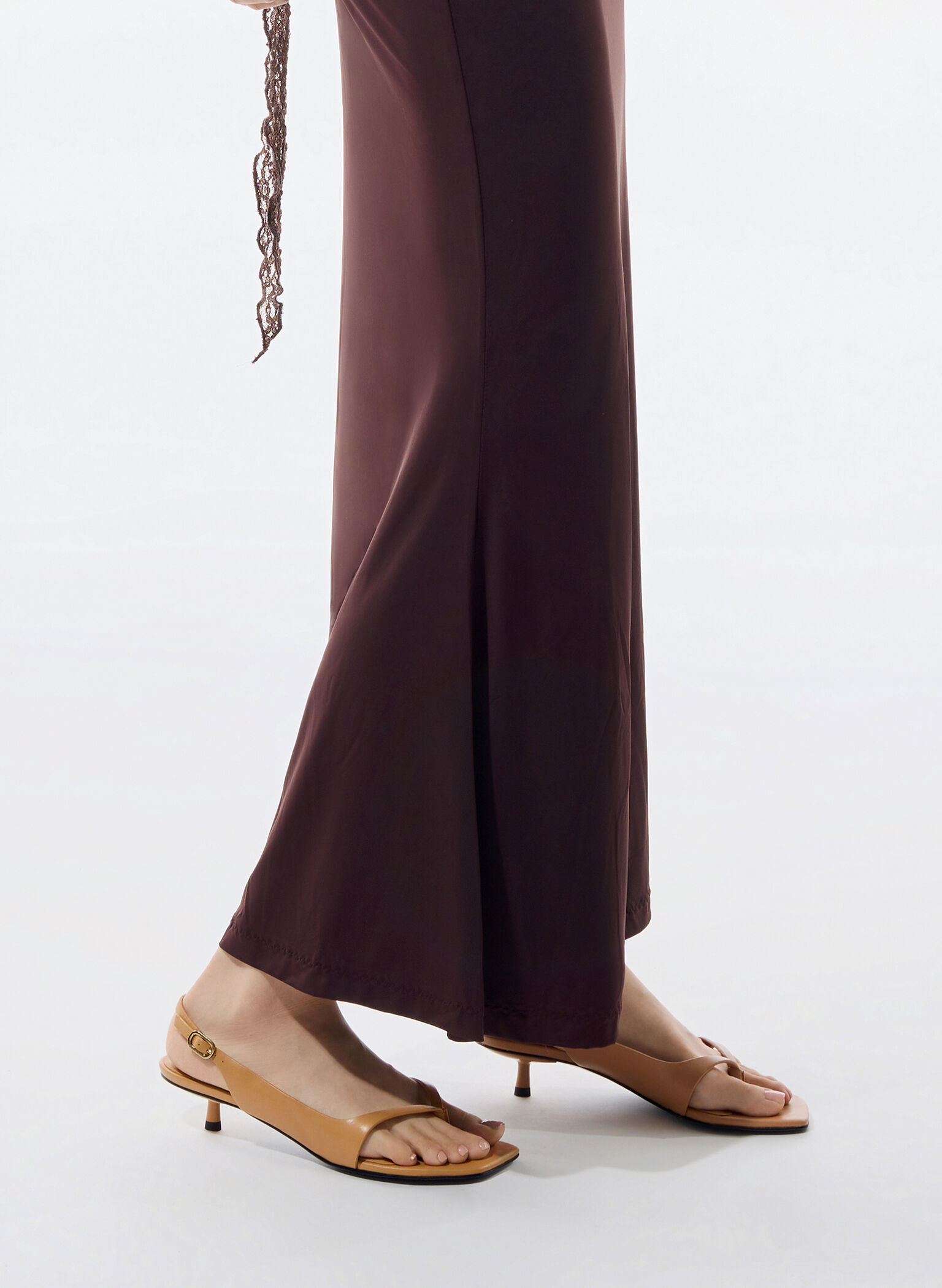 Sandalias slingback de dedo con punta cuadrada y tacón kitten, Coñac, hi-res