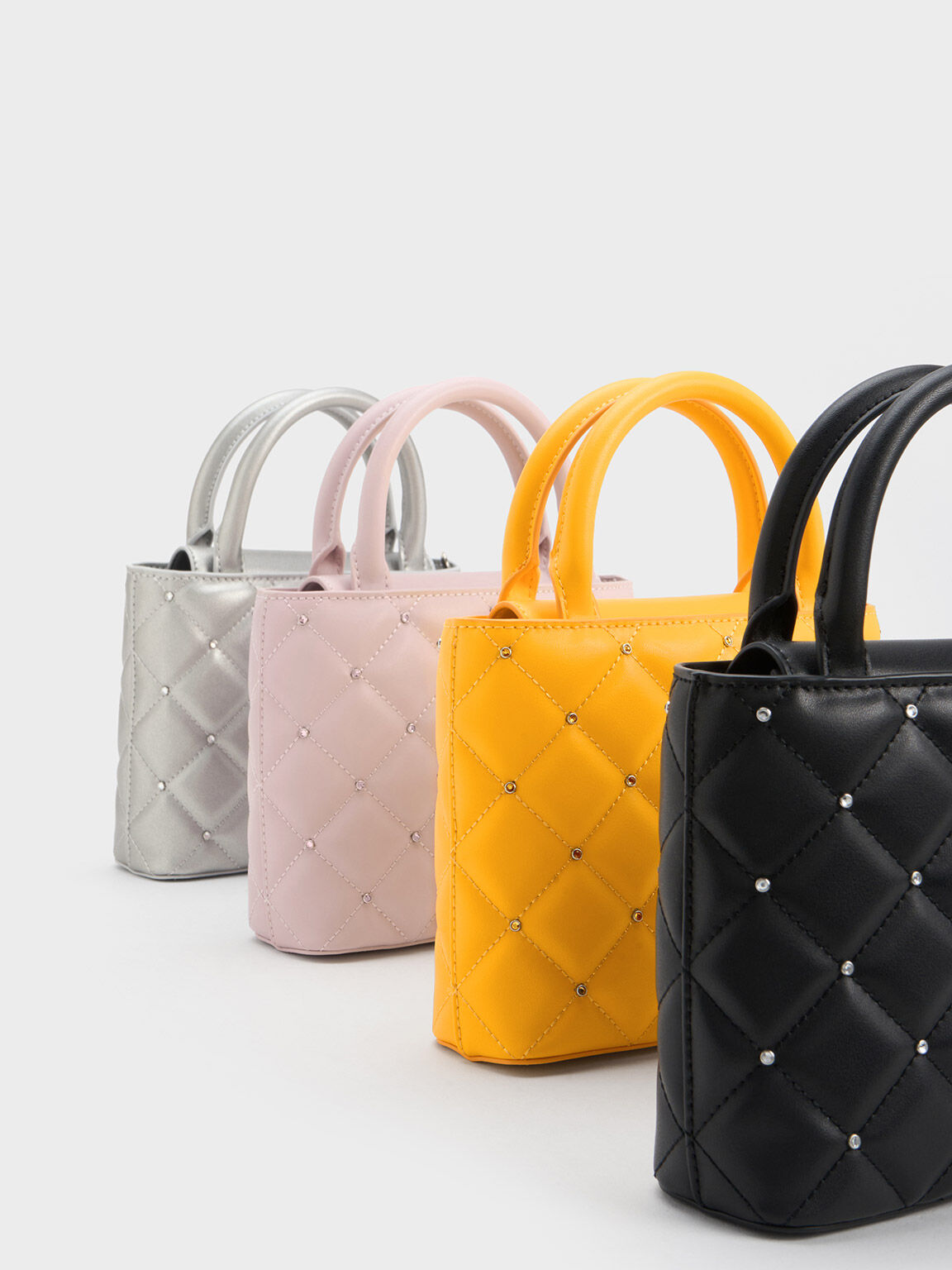 Bolso tote acolchado con pedrería, Black, hi-res