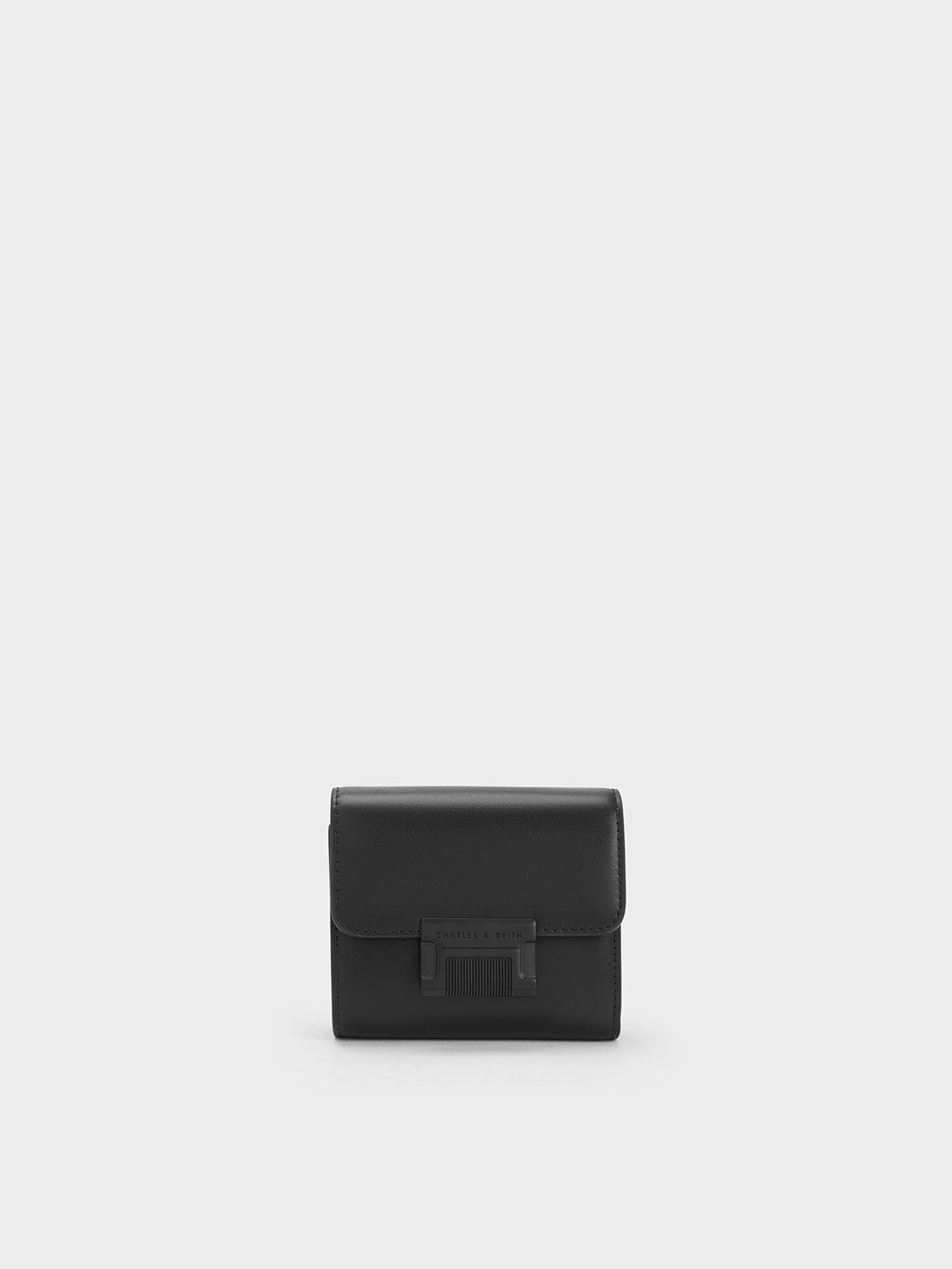 Freida 金屬釦摺疊短夾, 黑色, hi-res