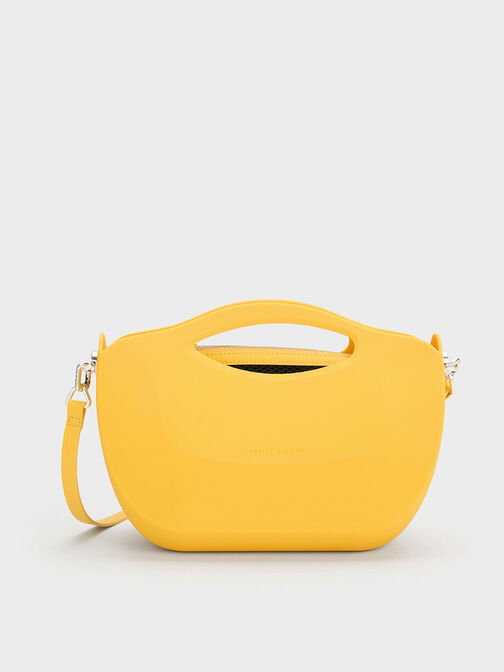 Spring 2022: Must-Have Bags - CHARLES & KEITH US