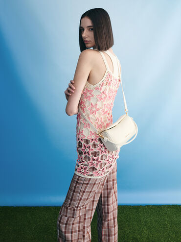 Bolso Sammie en forma cuadrada, asa con nudos, Crema, hi-res