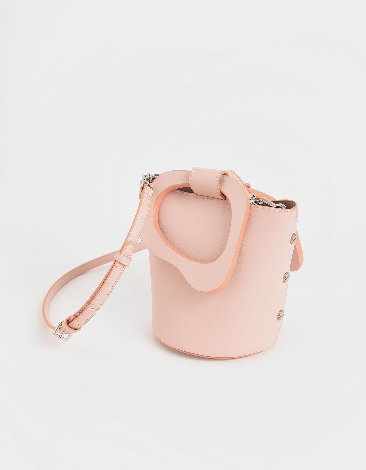 pink bucket purse
