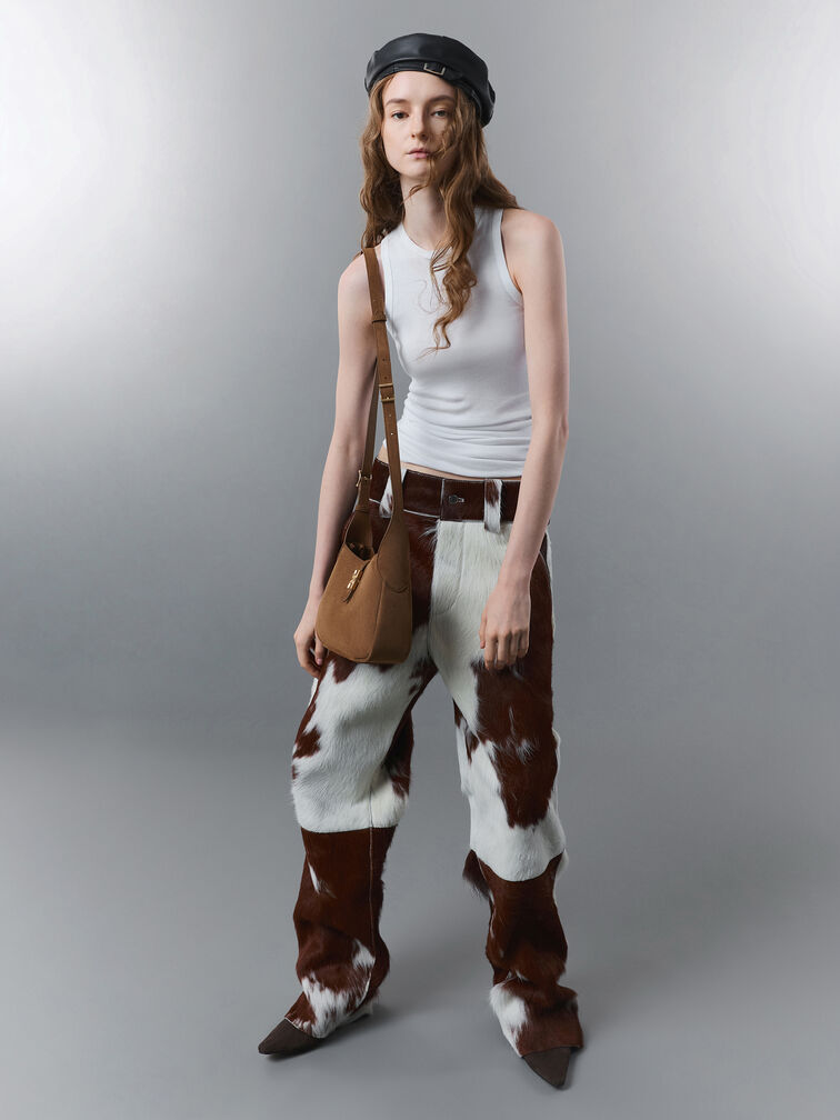 Mala Mini Adalyn com Cinto e Detalhes Metálicos de camurça reciclada, Mocha Brown, hi-res