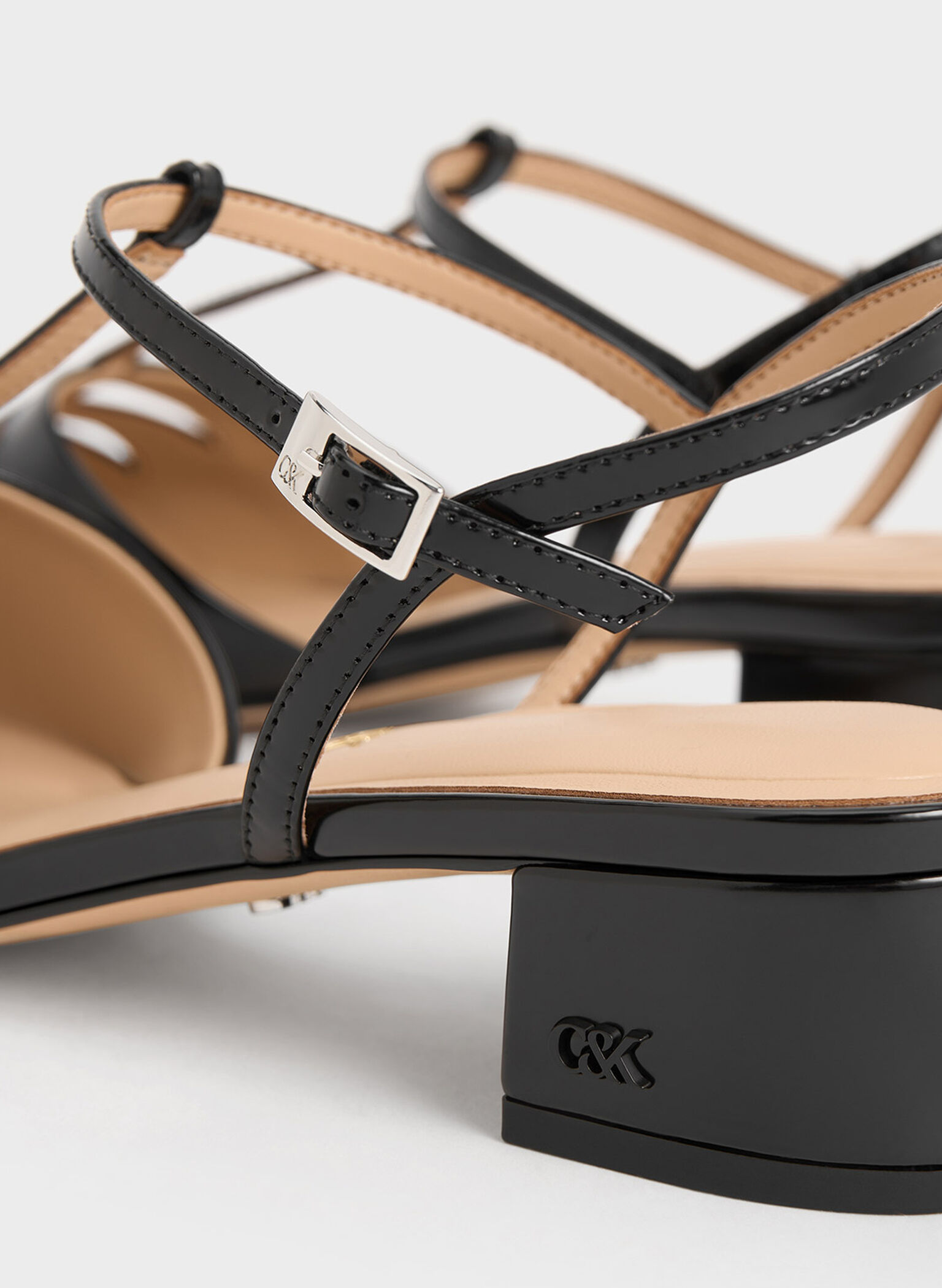 Tacones de bloque con tira en T de cuero, Negro pulido, hi-res